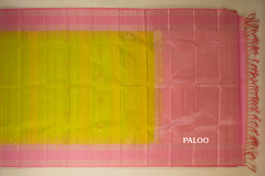 Parrot Green with Light Pink Borders Light Weight Kanjivaram Silk Saree paloo