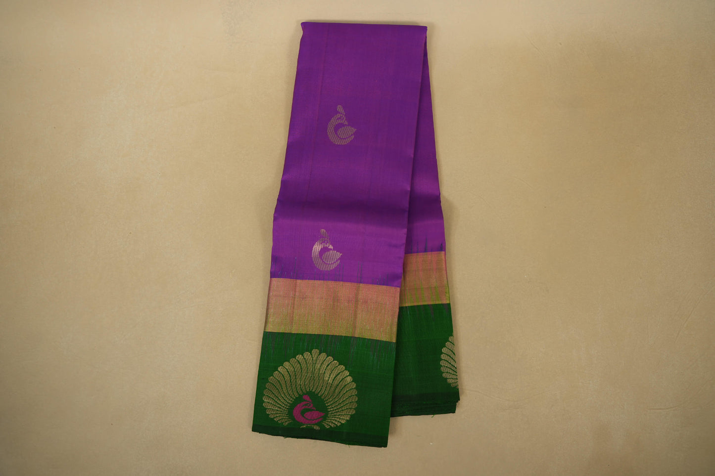 Online Magenta with Green Borders Light Weight Kanjivaram Silk Saree