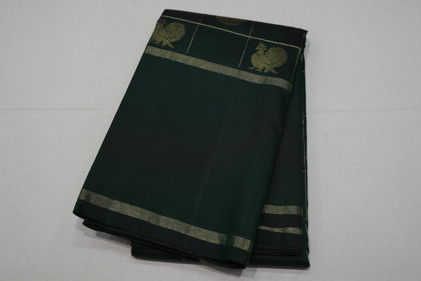 Dark green vintage kanchipuram silk saree