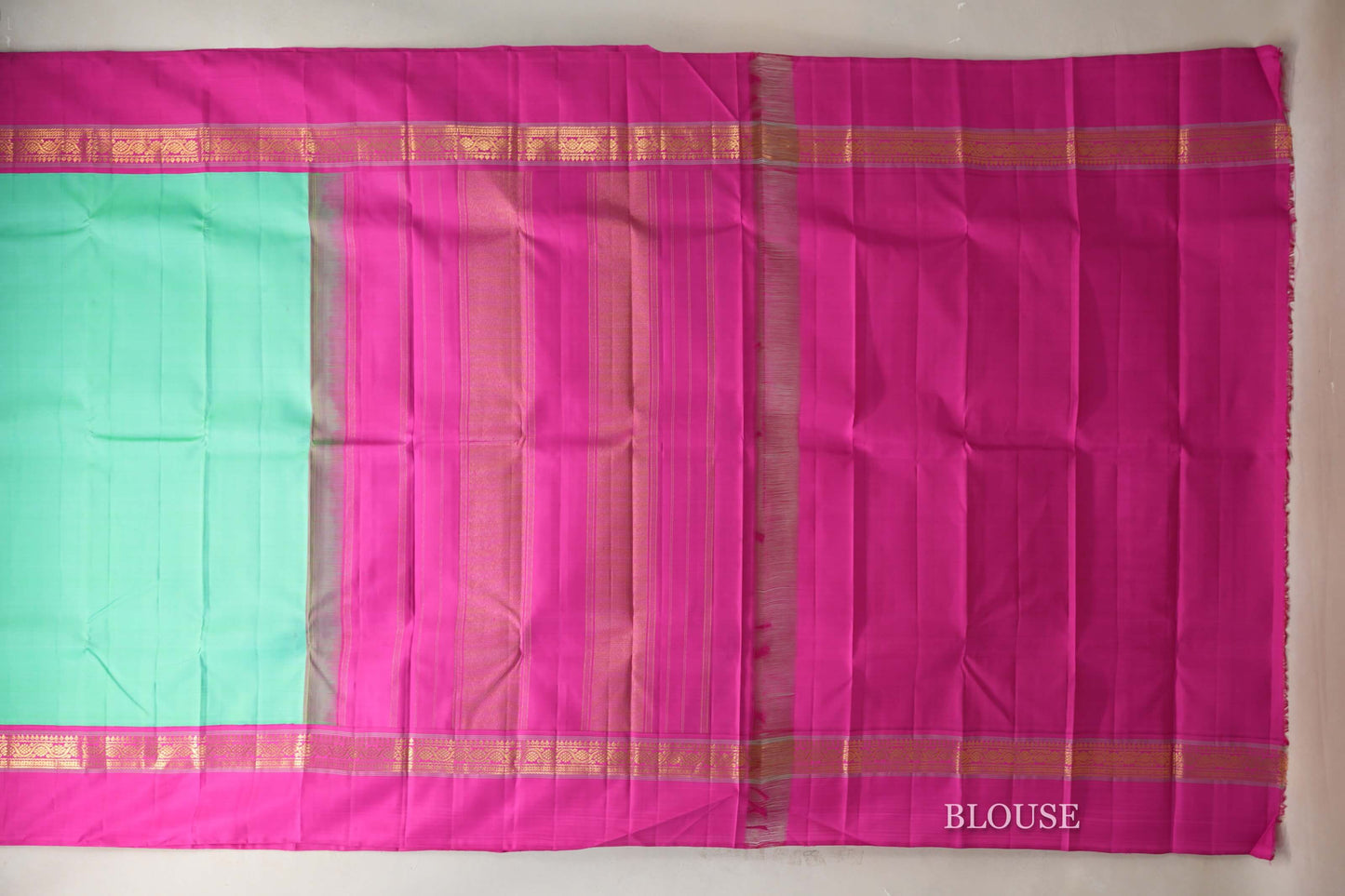 Mint Green with Bright Pink Borders Vintage Kanjivaram Silk Saree blouse