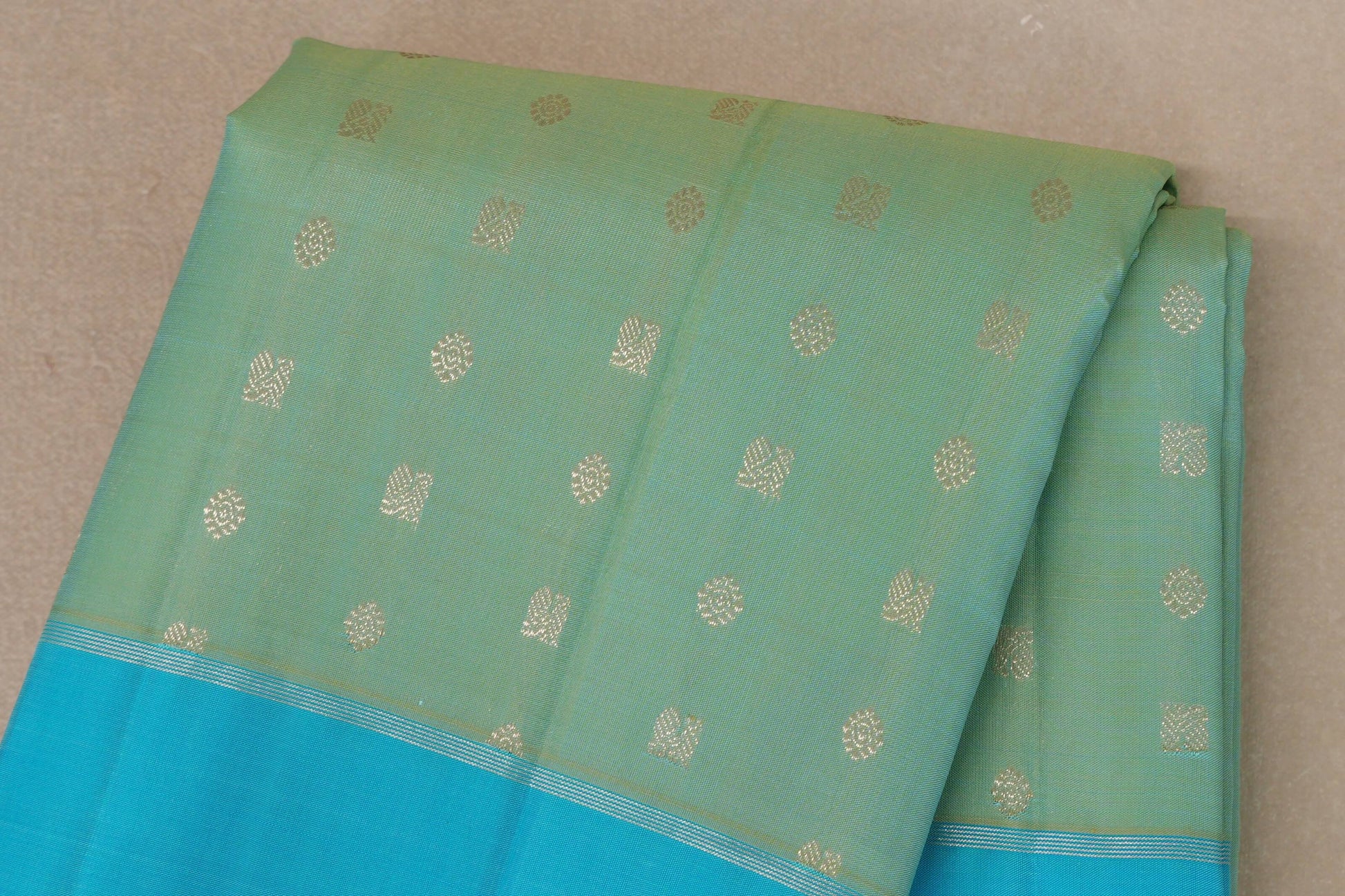 Dual Tone Mint Green and Aqua Blue Vintage Kanjivaram Silk Saree body