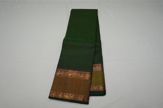 Checked vintage kanchipuram silk saree