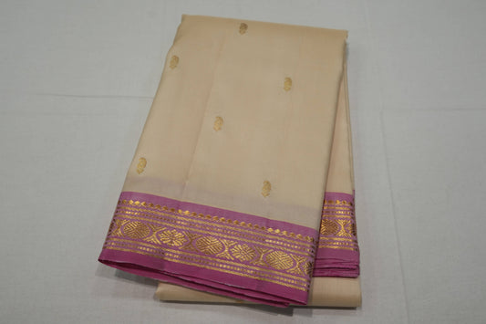 Off-white vintage kanchipuram silk saree