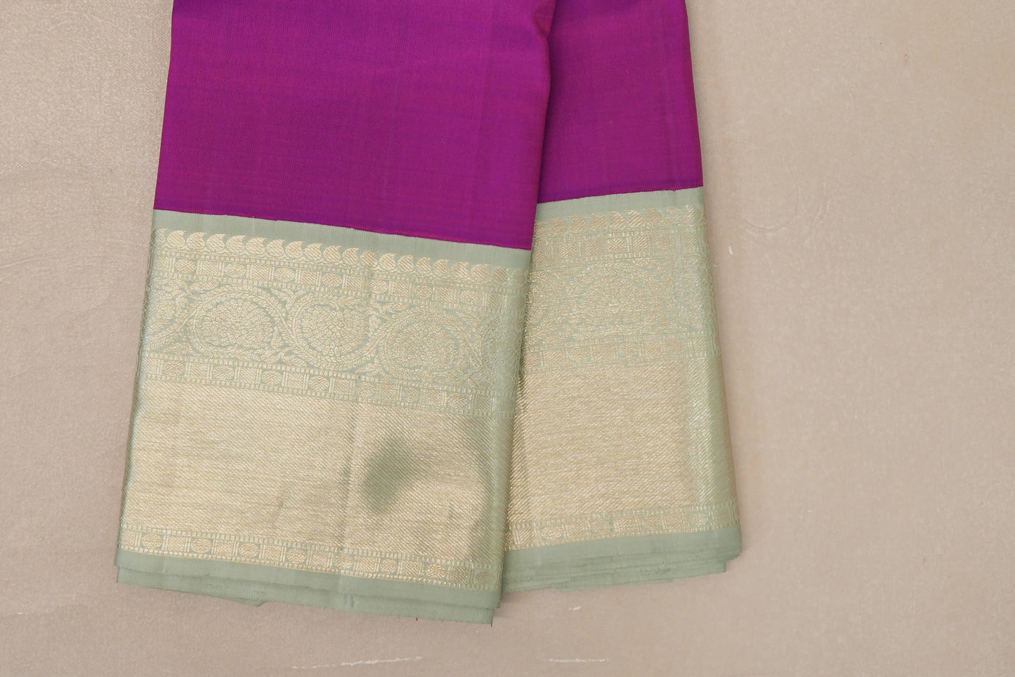 Deep Magenta Vintage Kanjivaram Silk Saree borders