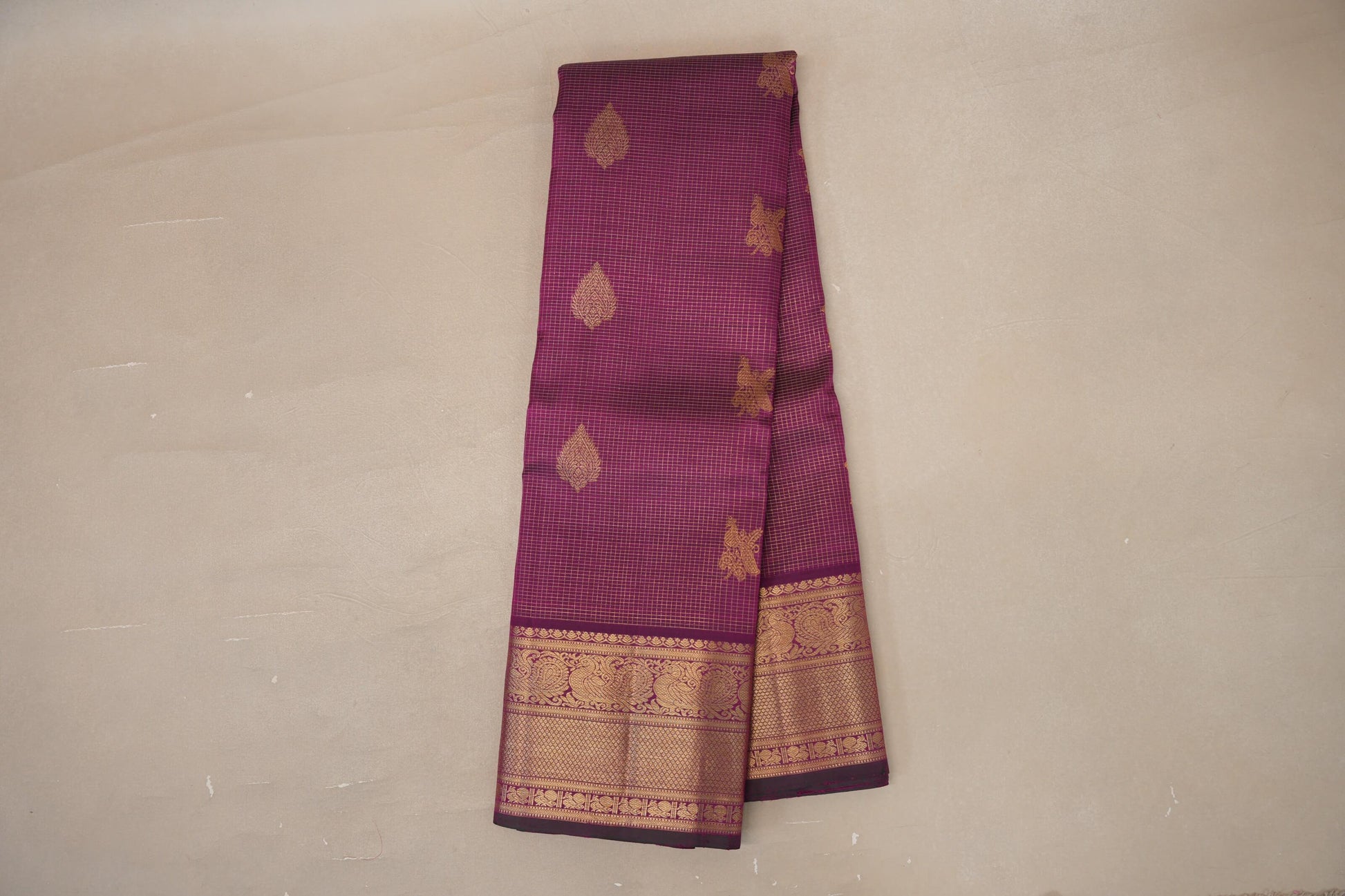 Online Deep magenta with Small Zari Checks Vintage Kanjivaram Silk Saree