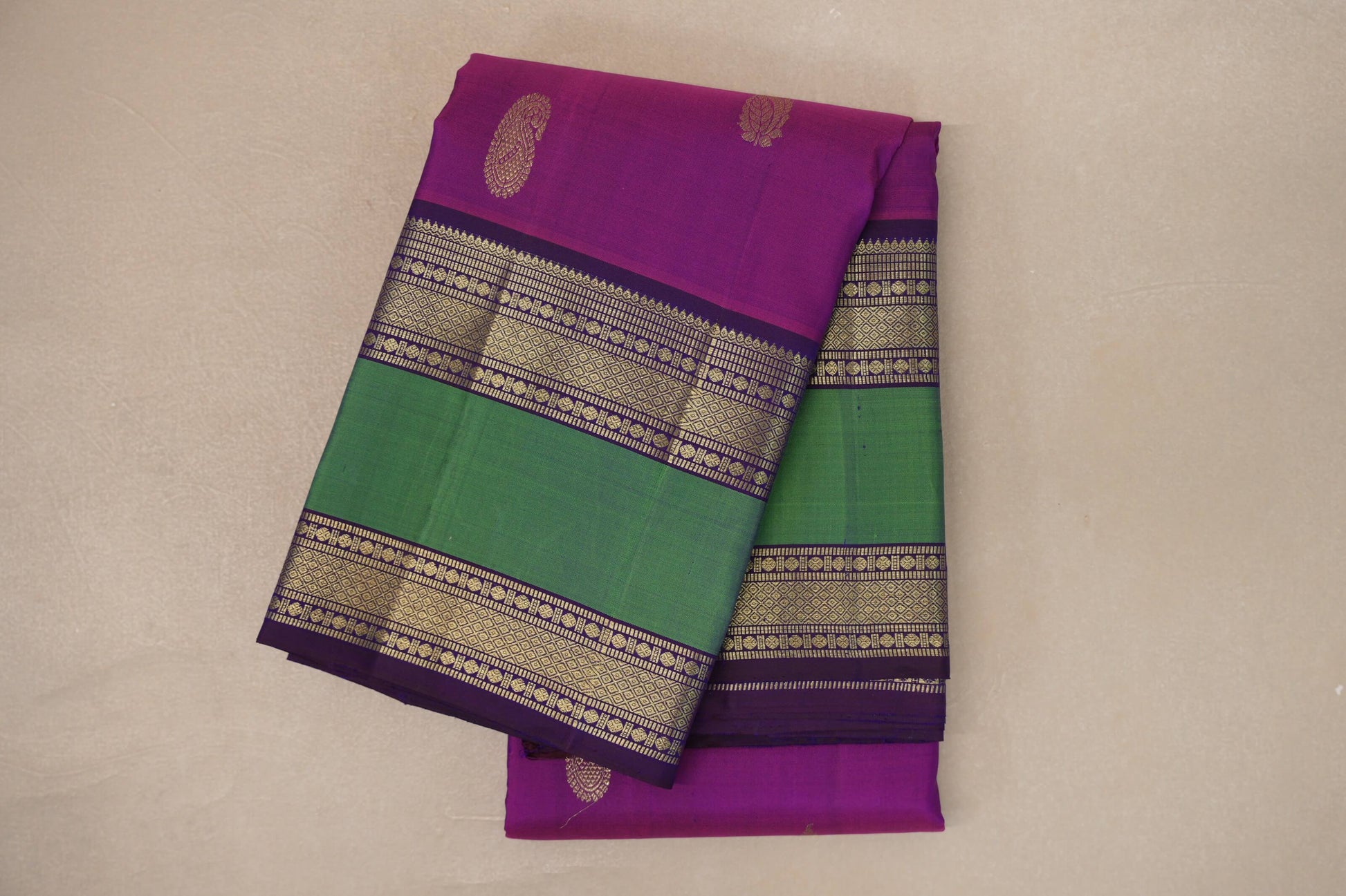 Dual Tone Magenta and Purple with Rettai Pettu Borders Vintage Kanjivaram Silk Saree