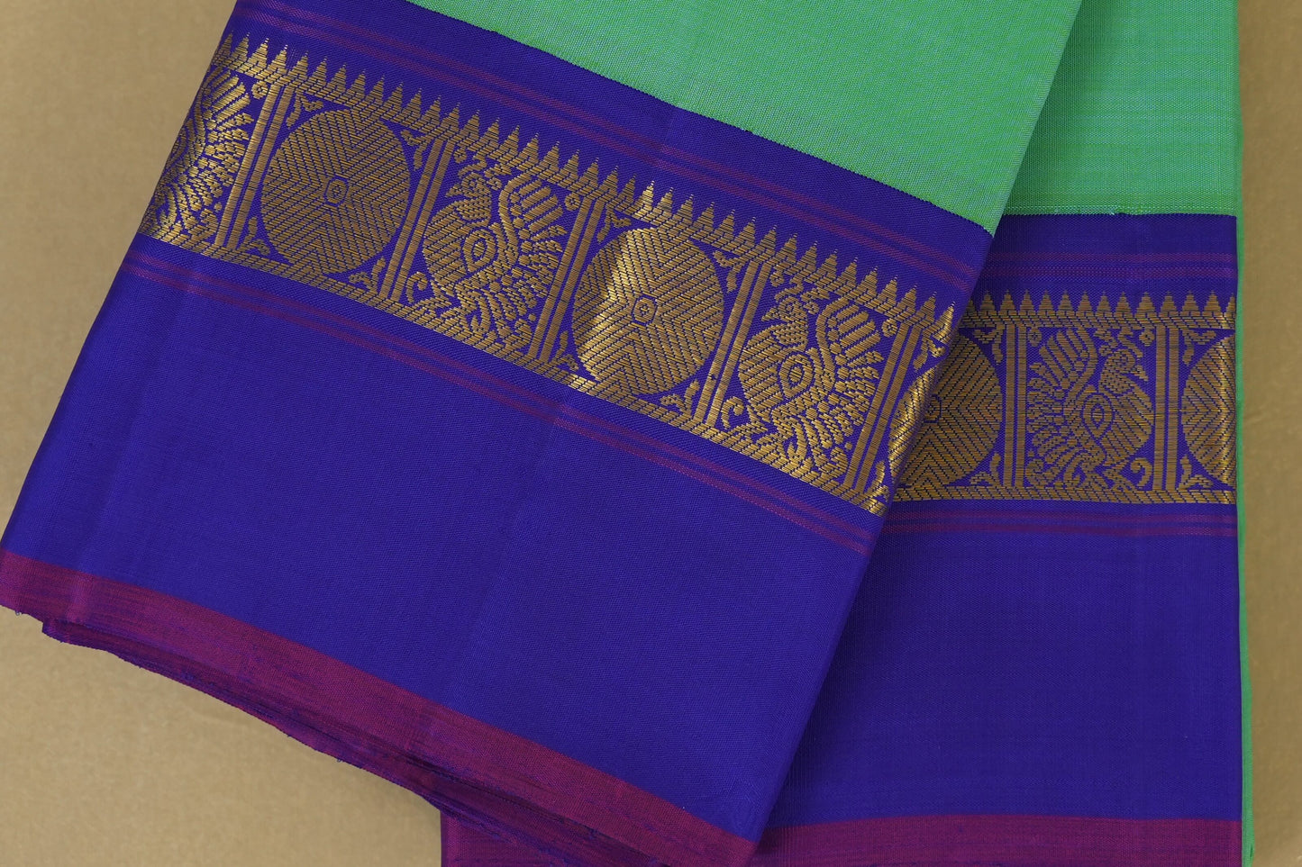 Rexona Green with violet borders Vintage Kanjivaram Silk Saree border