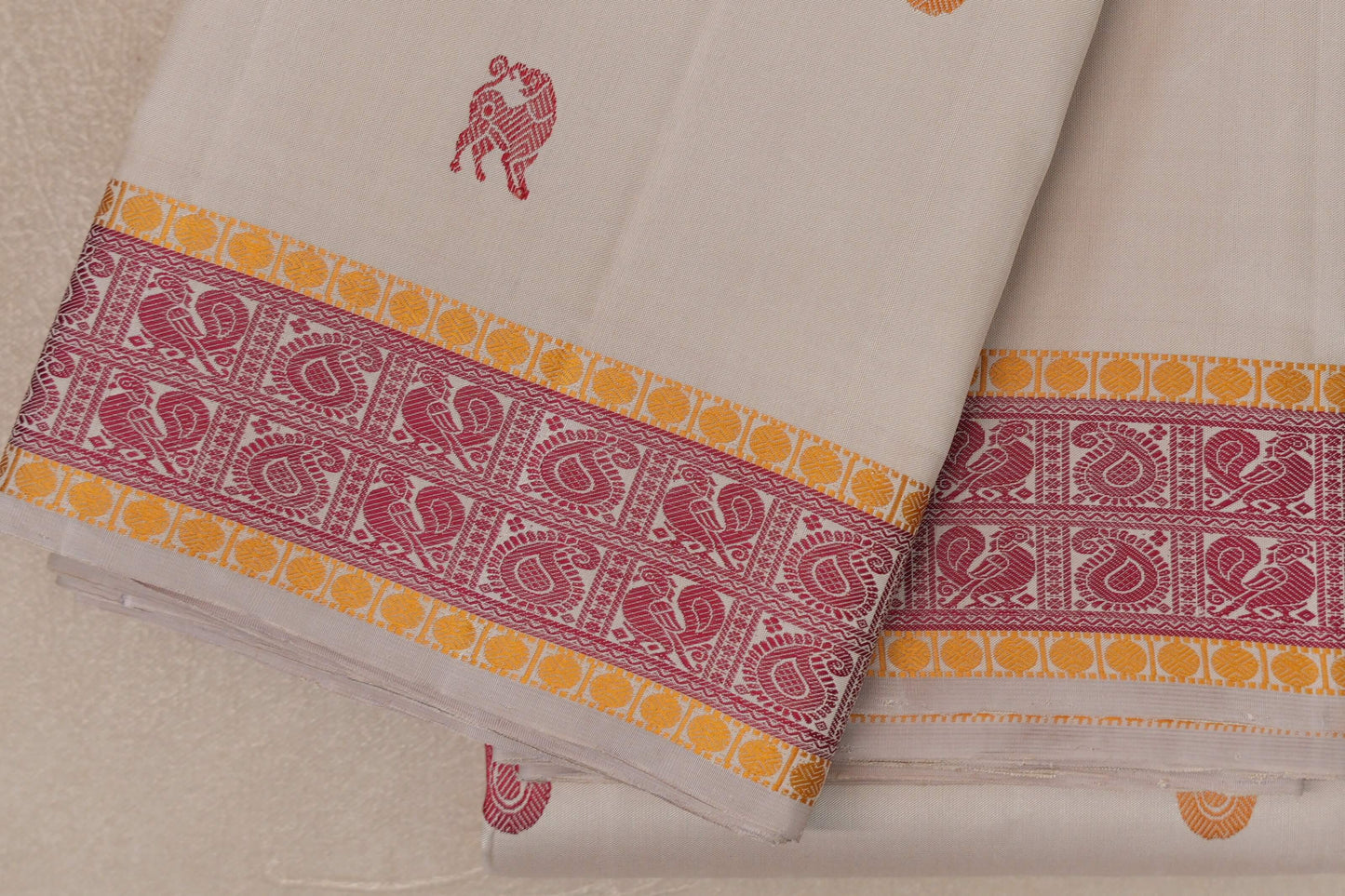 Ivory White Thread Woven Vintage Kanjivaram Silk Saree borders