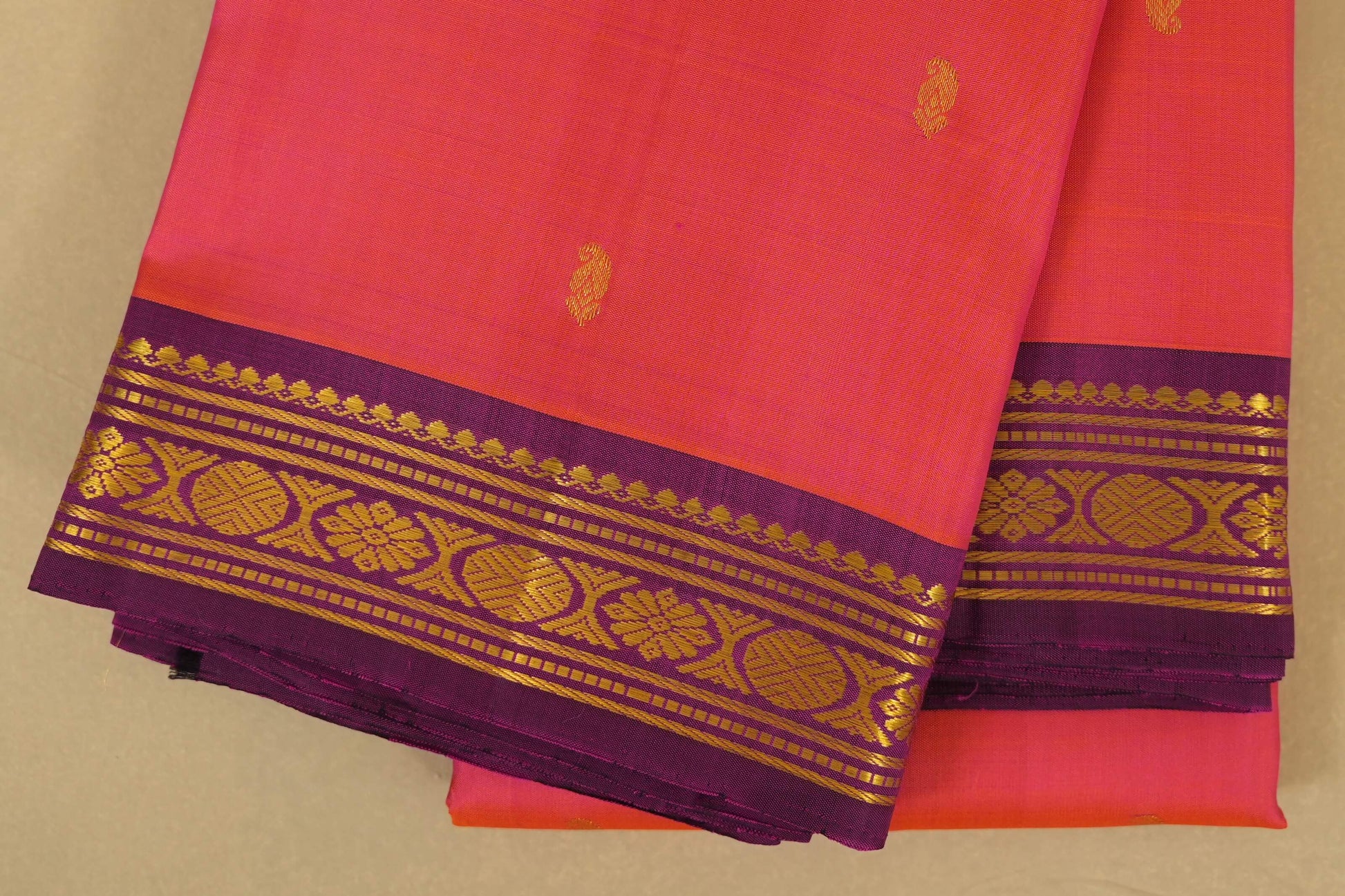 Pinkish Orange with magenta borders Vintage Kanjivaram Silk Saree border