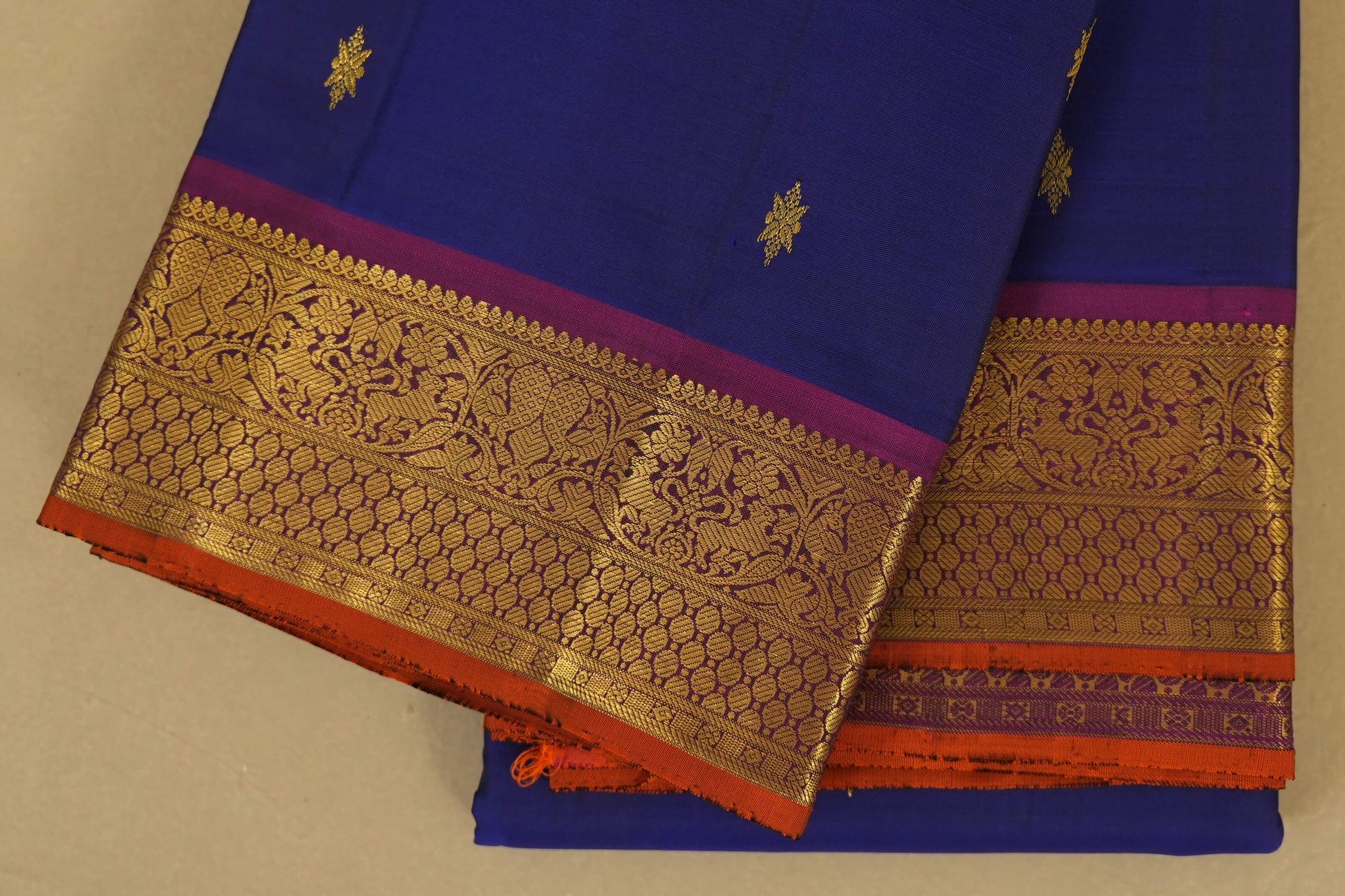Navy Blue with magenta borders Vintage Kanjivaram Silk Saree border