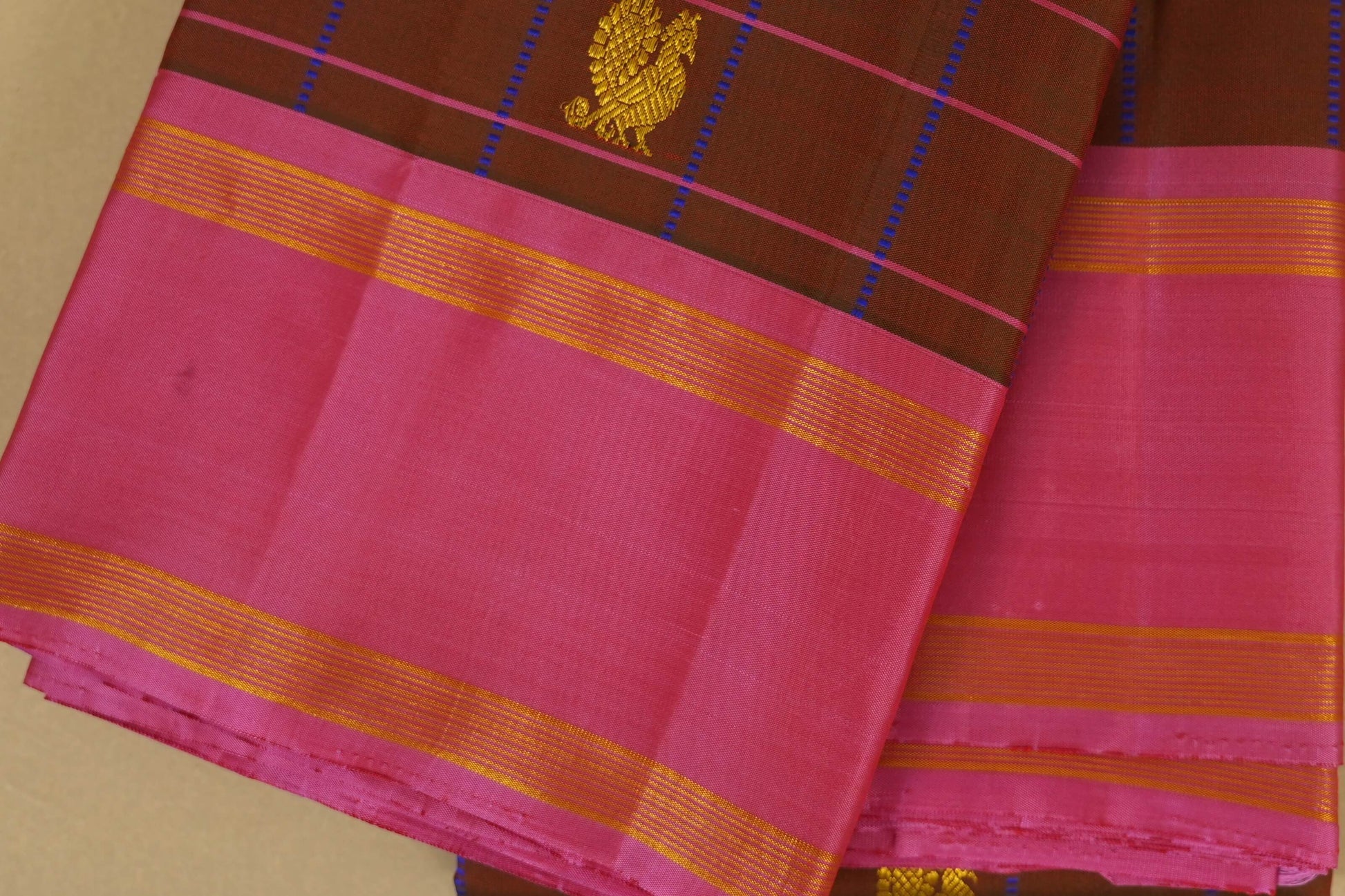 Manthulir with pink borders Vintage Kanjivaram Silk Saree  border