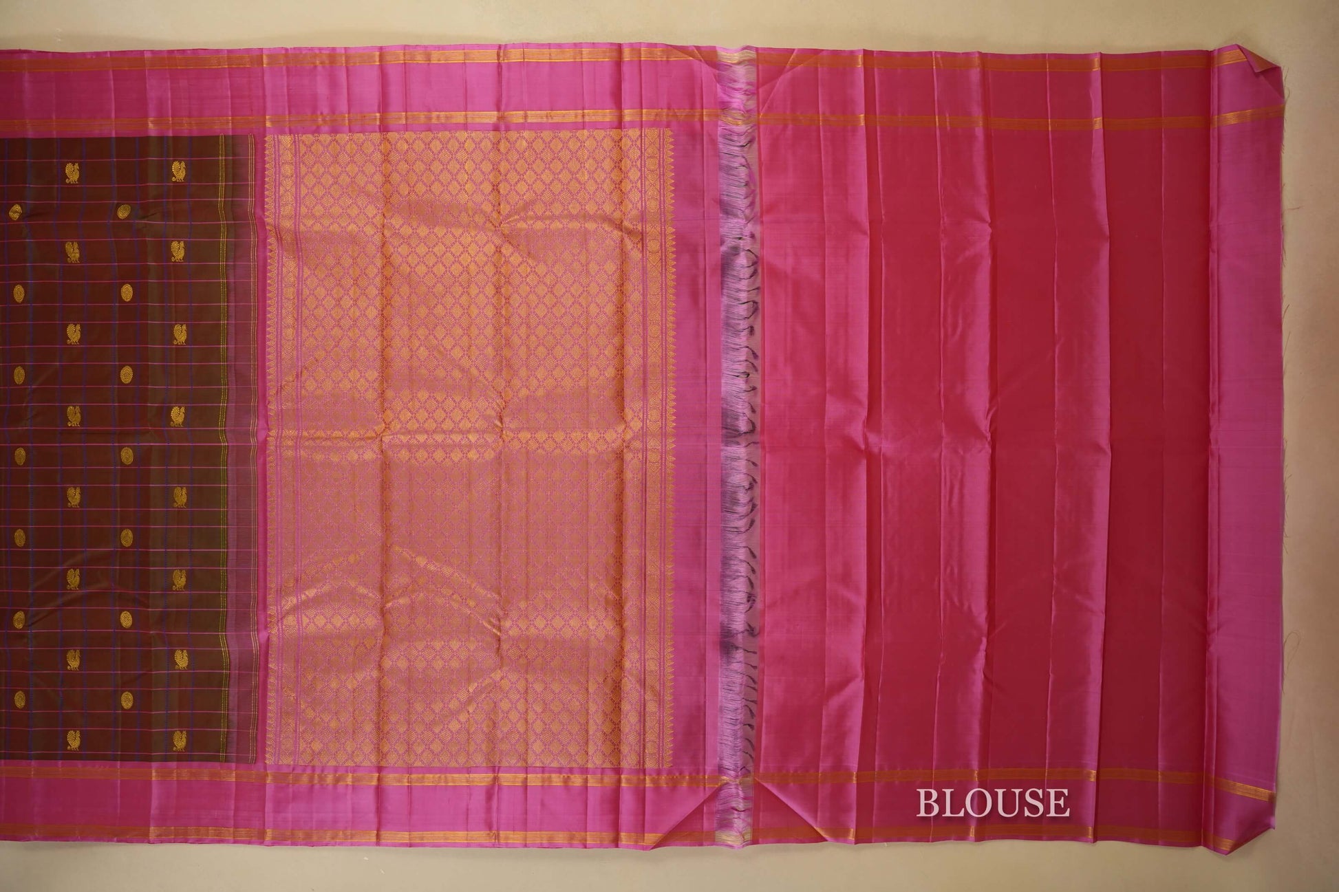 Manthulir with pink borders Vintage Kanjivaram Silk Saree blouse 