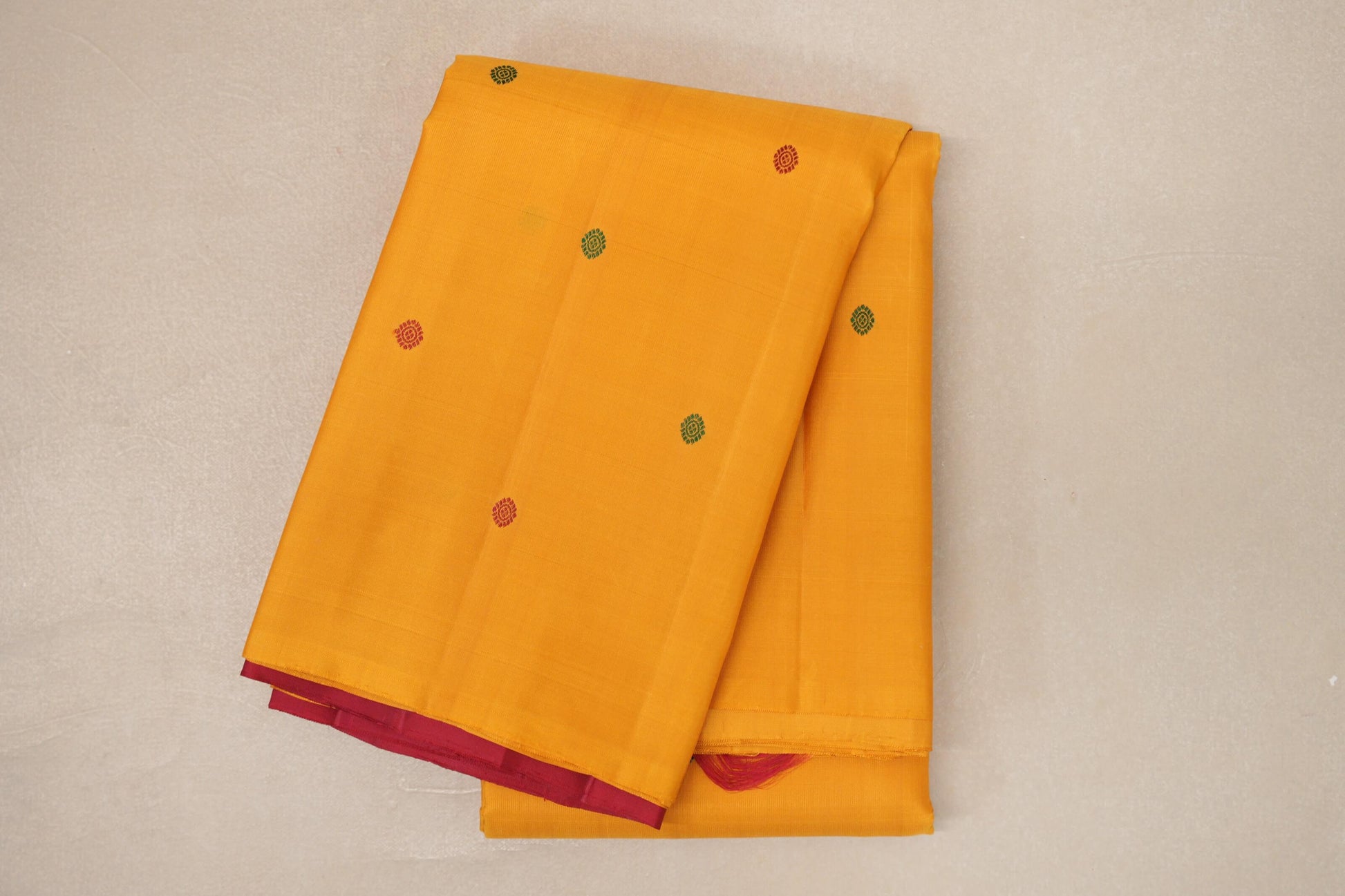 Mango Yellow Borderless Thread Woven Vintage Kanjivaram Silk Saree