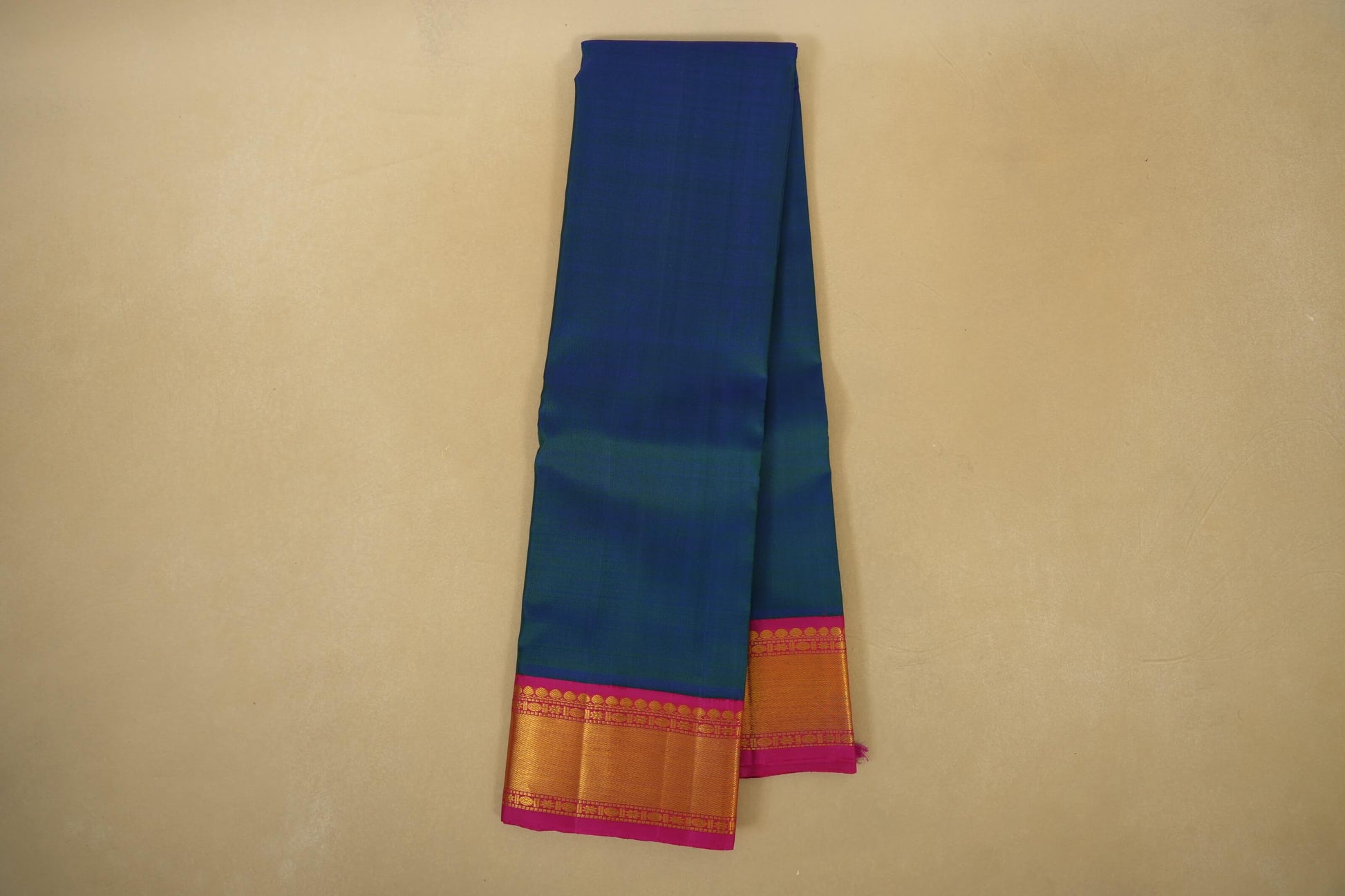 Peacock Green with pink borders Vintage Kanjivaram Silk Saree 