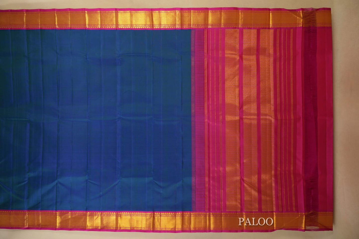 Peacock Green with pink borders Vintage Kanjivaram Silk Saree paloo