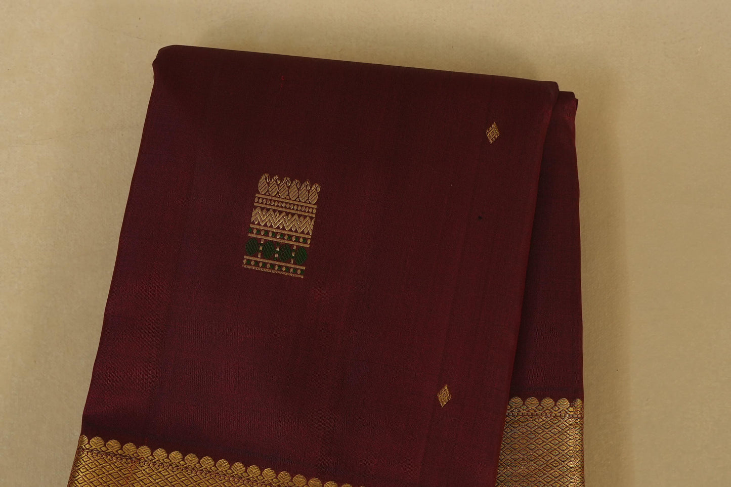 Burgundy Maroon Vintage Kanjivaram Silk Saree body