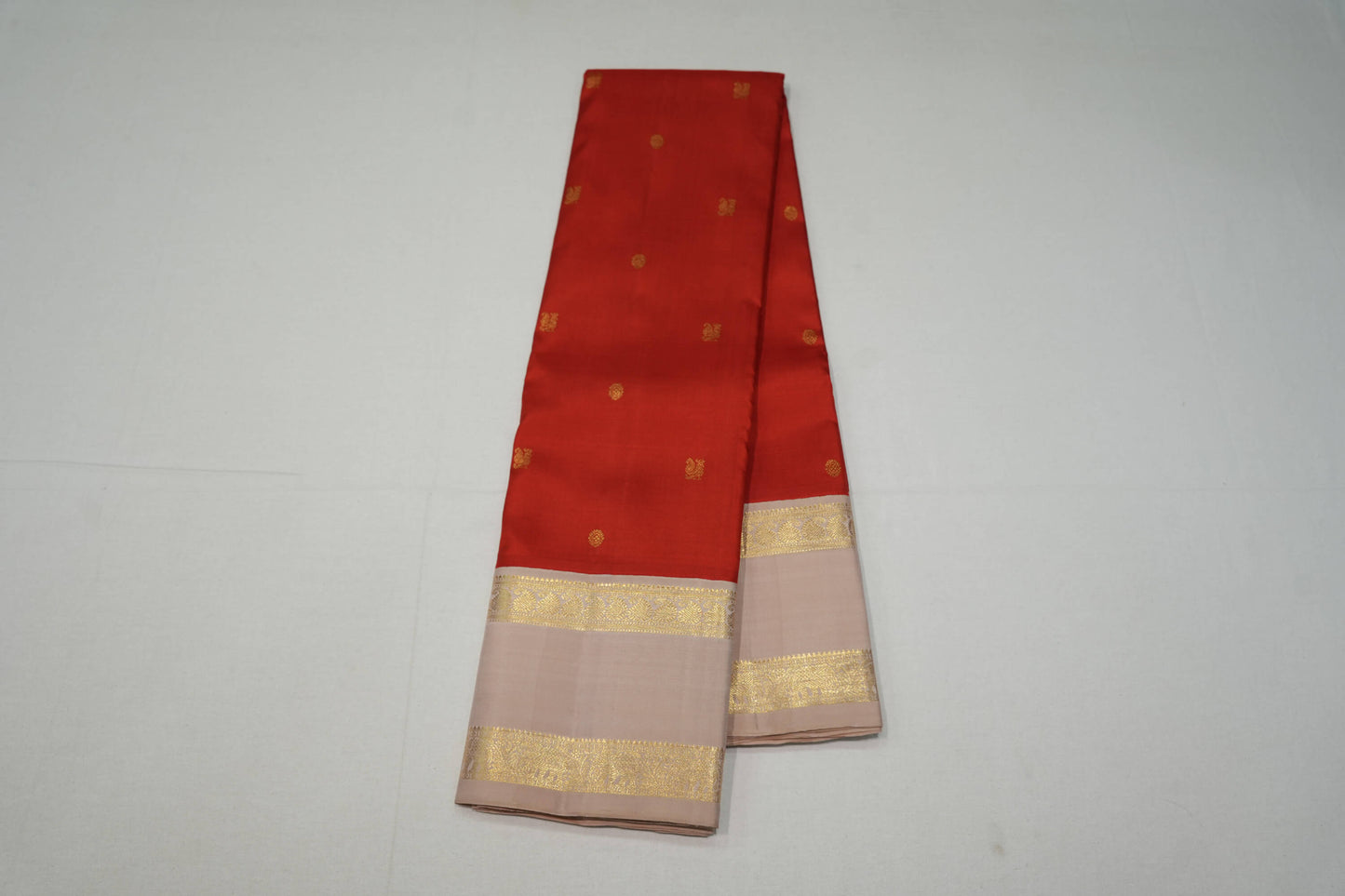 Online vintage kanchipuram silk saree