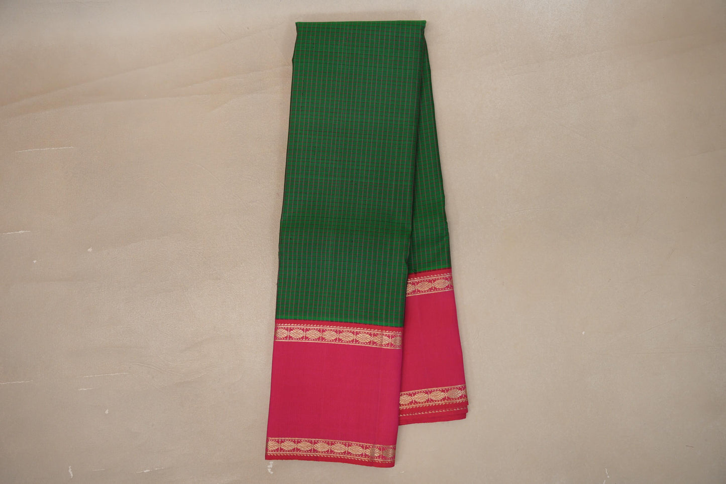 Online Dark Green with Orangish Pink Borders Vintage Kanjivaram Silk Saree
