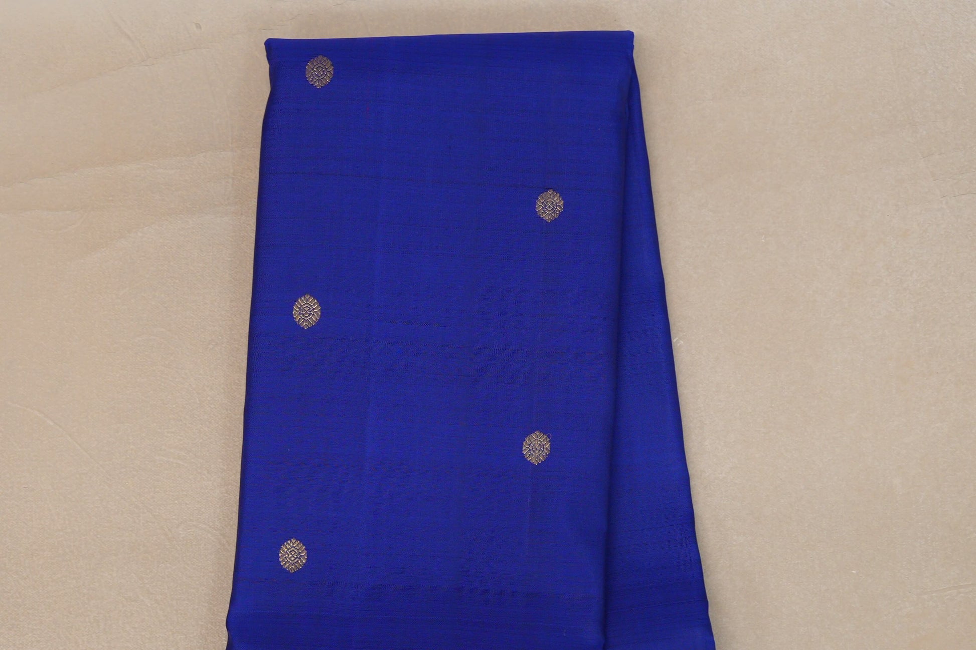 Royal Blue with Orangish Pink Borders Vintage Kanjivaram Silk Saree body