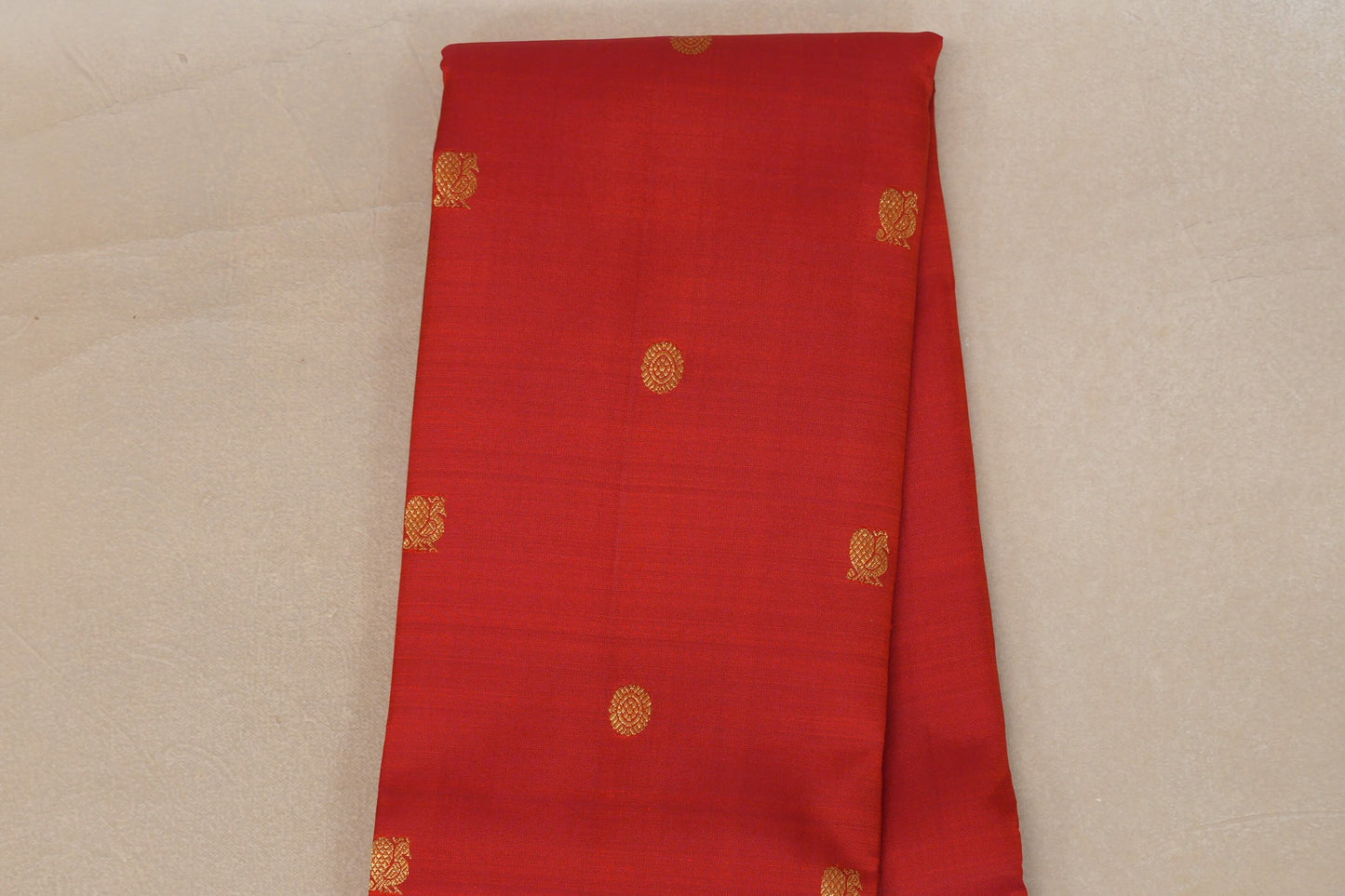 Bright Red with Dark Bottle Green Borders Vintage Kanjivaram Silk Saree body