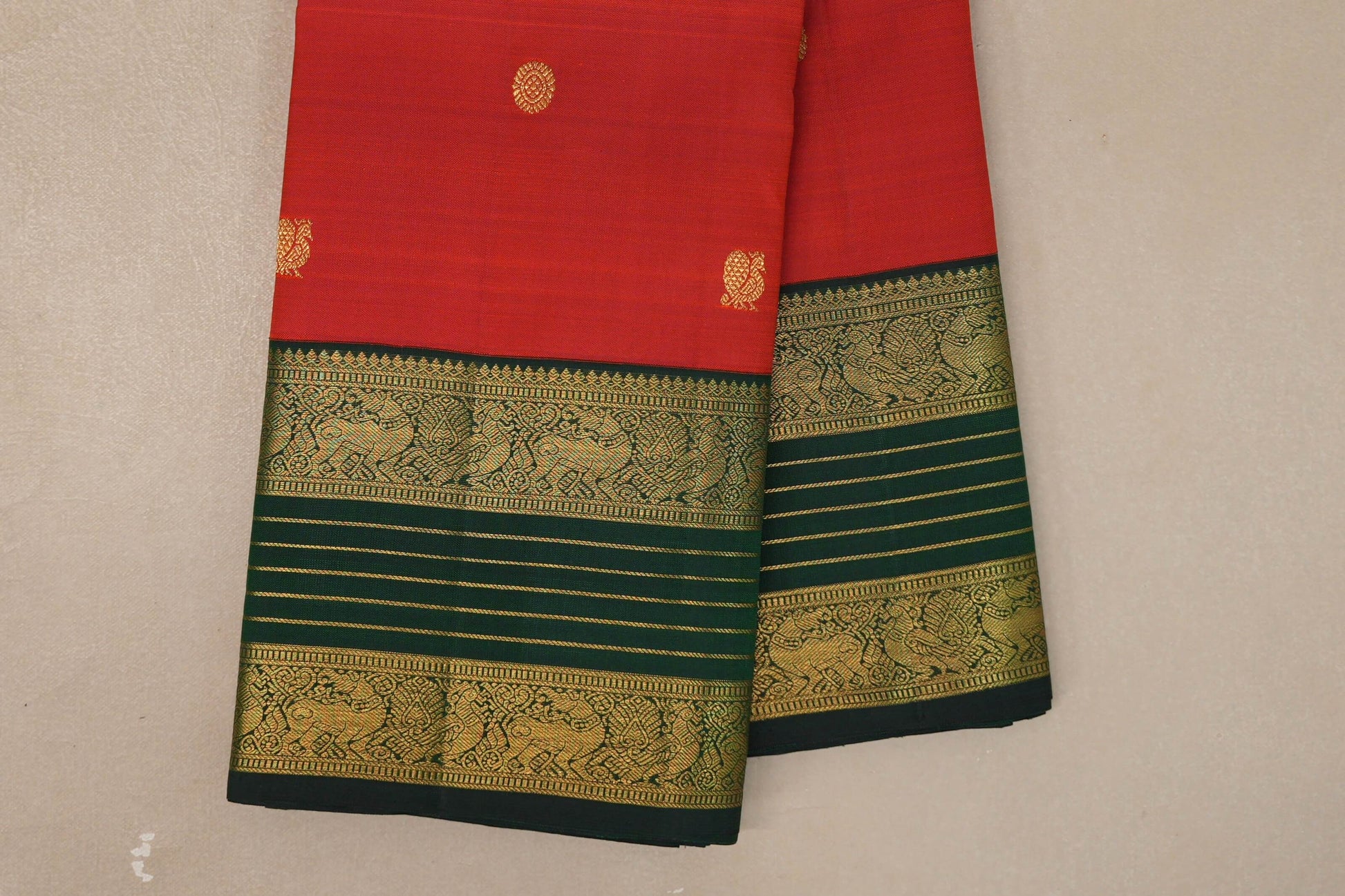 Online Bright Red with Dark Bottle Green Borders Vintage Kanjivaram Silk Saree