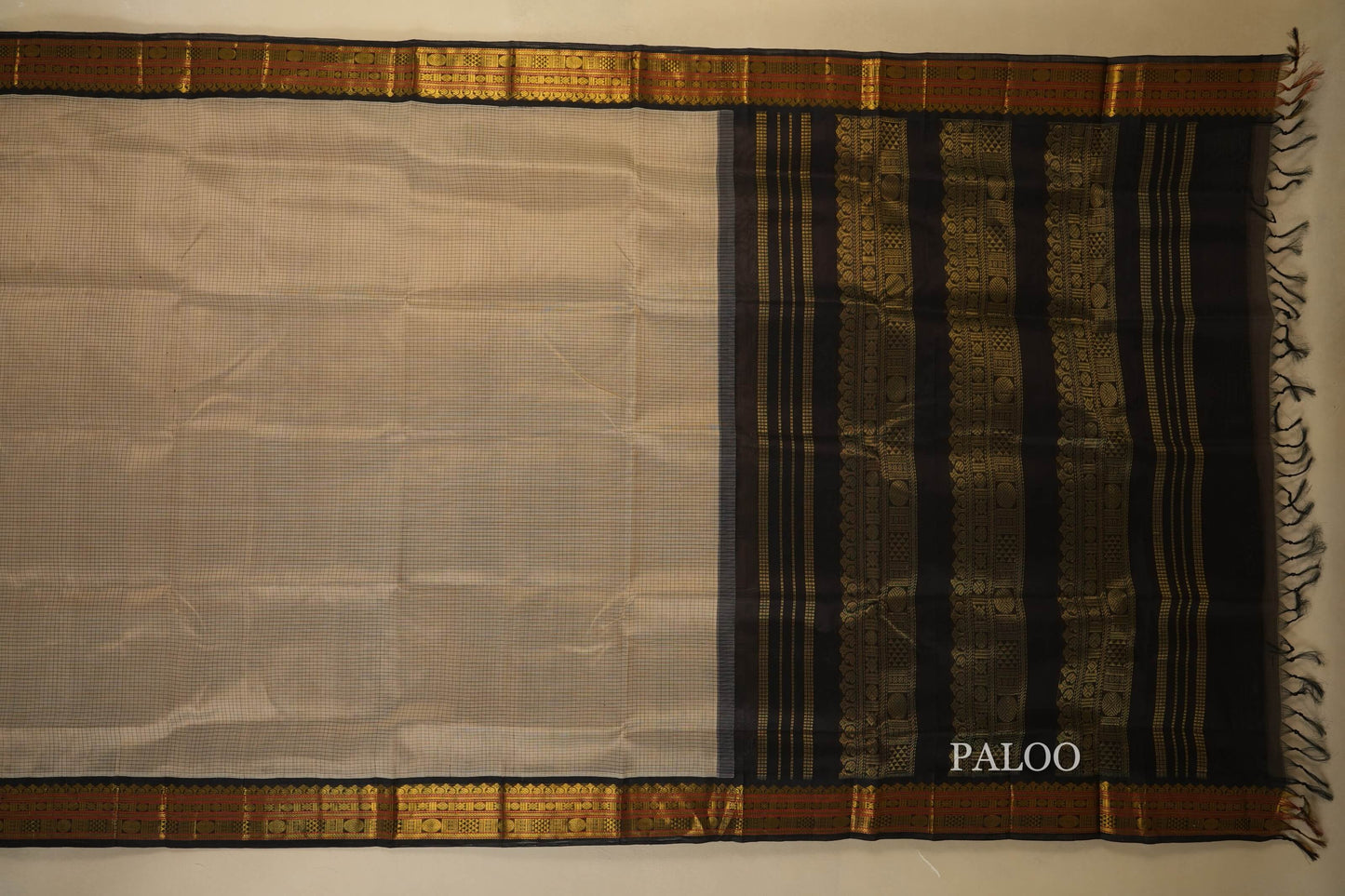 Beige with Black Borders Silk Cotton Saree paloo