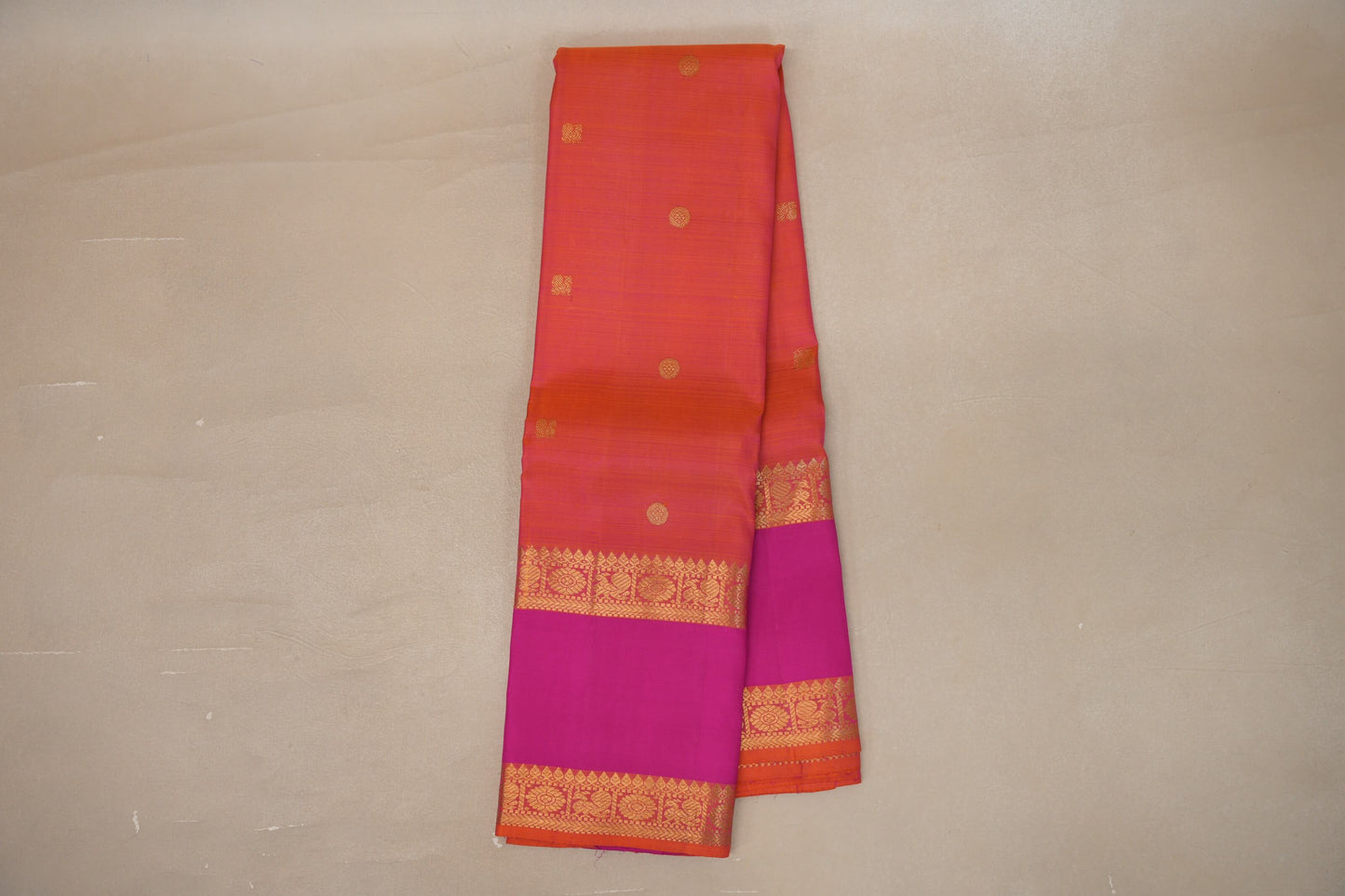 Online Dual Tone of Pink and Orange with Deep Pink Borders Vintage Kanjivaram Silk Saree