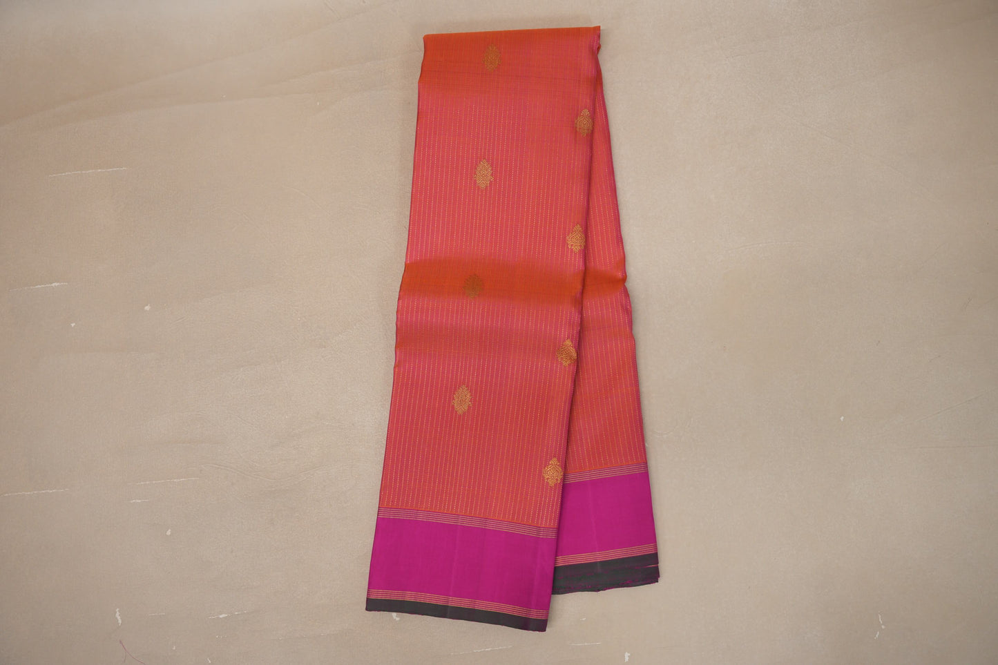 Online Dual Tone of Pink and Orange Vintage Kanjivaram Silk Saree