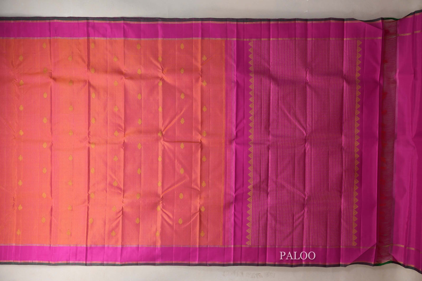 Dual Tone of Pink and Orange Vintage Kanjivaram Silk Saree paloo