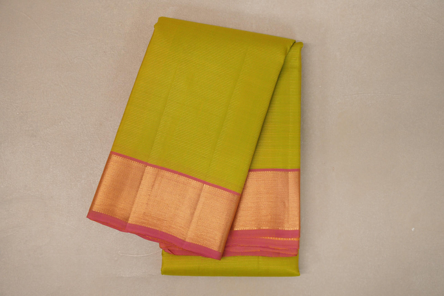Yellowish Green with Dual Tone of Yellow and Pink Borders Vintage Kanjivaram Silk Saree by Shreenivas Silks PSSR019366