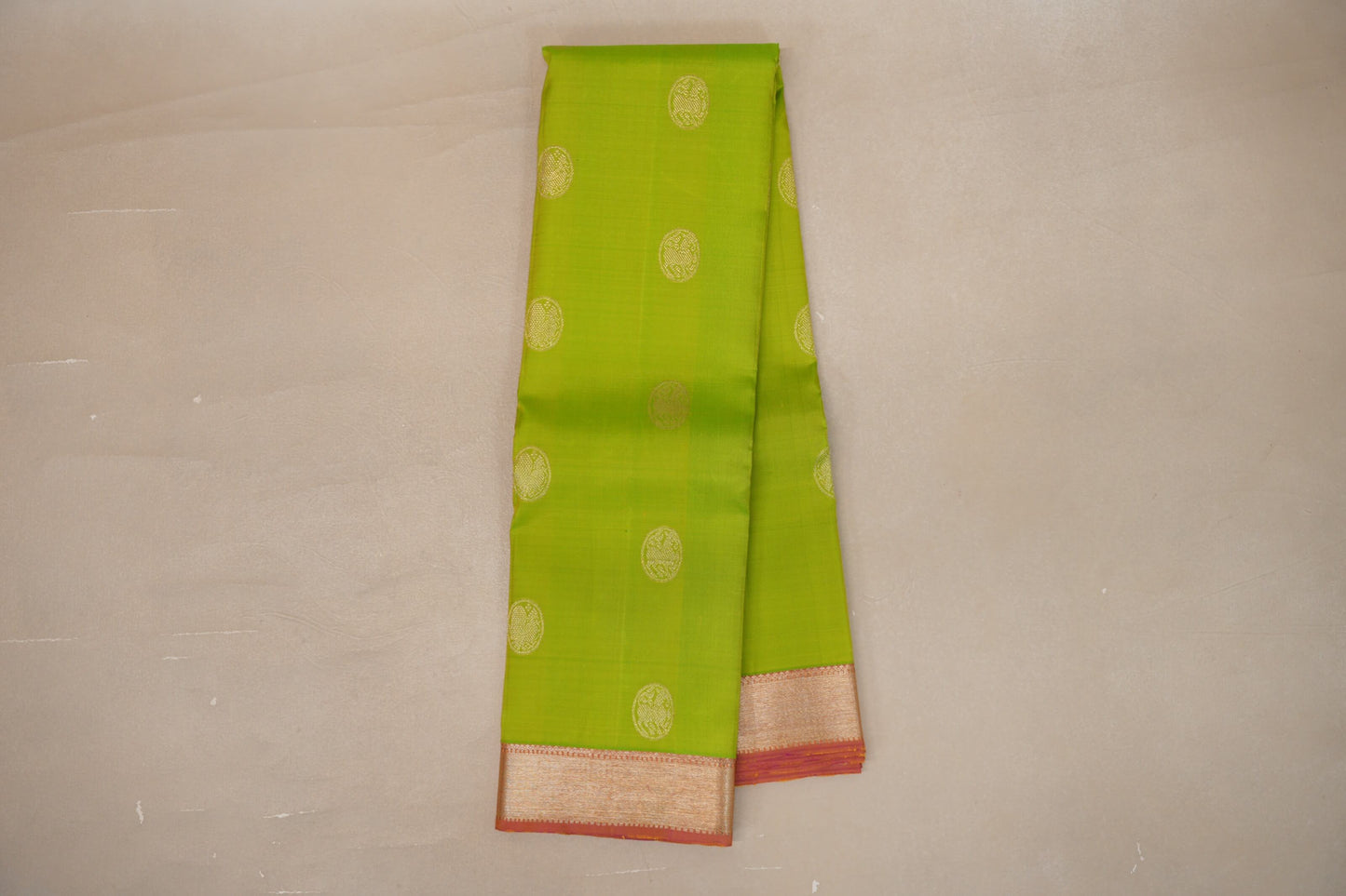 Online Parrot Green with Dual Tone of Pink and Yellow Borders Vintage Kanjivaram Silk Saree