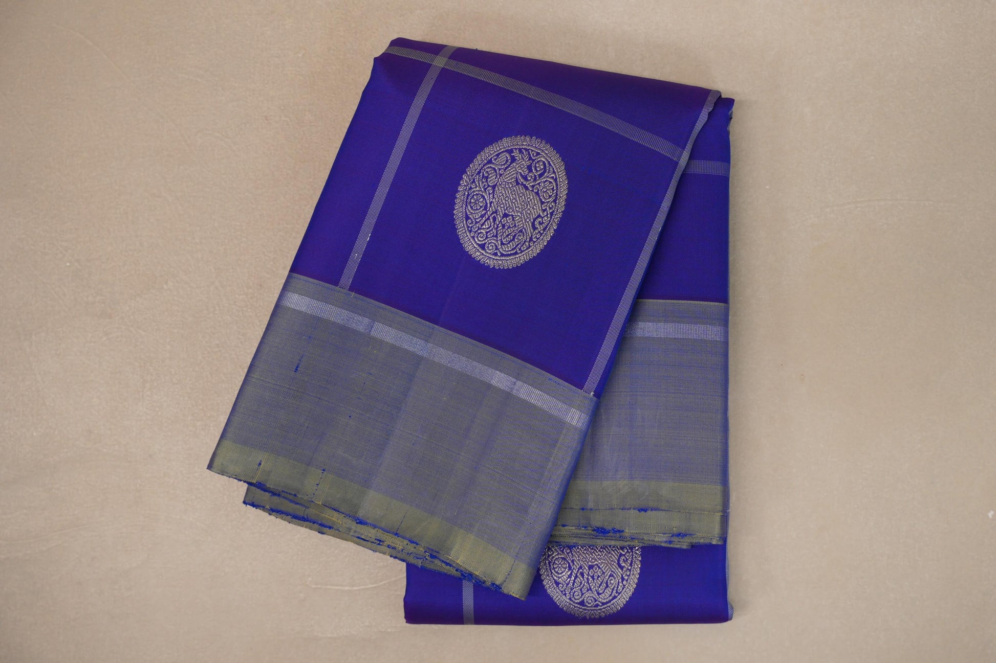 Dual Tone of Violet and Blue Vintage Kanjivaram Silk Saree