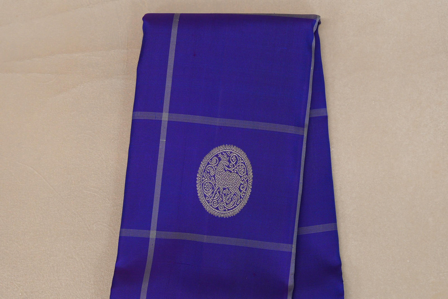 Dual Tone of Violet and Blue Vintage Kanjivaram Silk Saree body