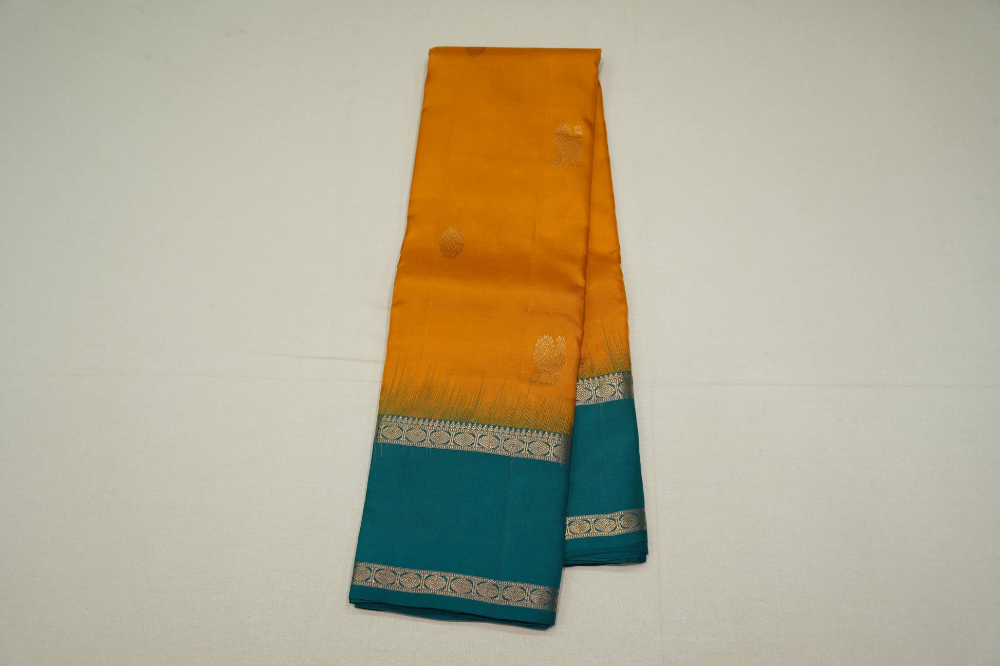 Online light weight kanchipuram silk saree