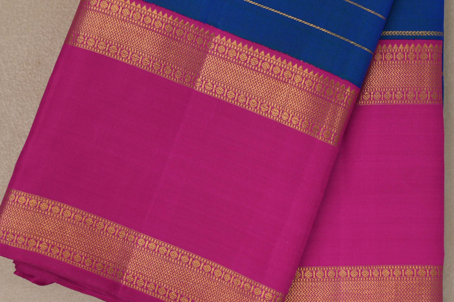 Dual Tone Green and Classic Blue Vintage Kanjivaram Silk Saree by Shreenivas Silks PSSR019379