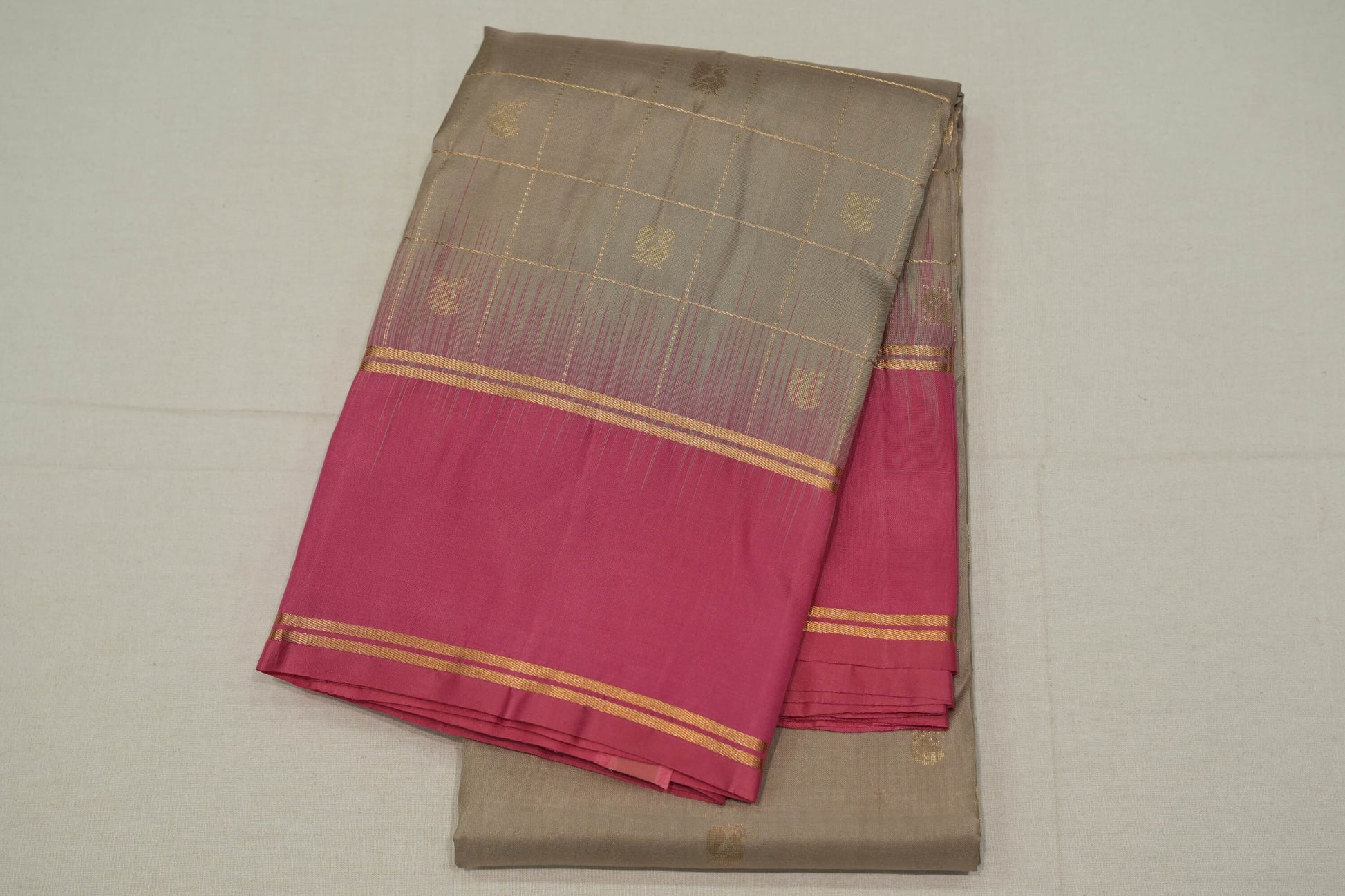 Light grey kanchipuram silk saree