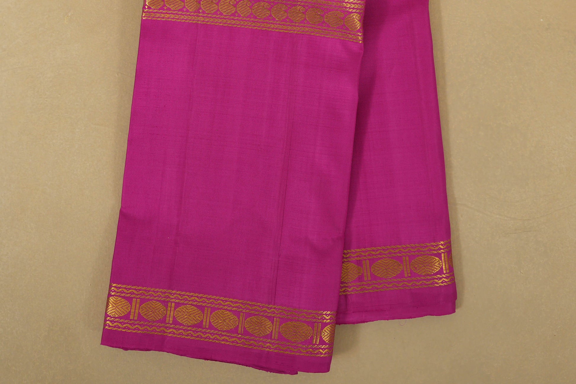 Magenta with Pink Vintage Kanjivaram Silk Saree border