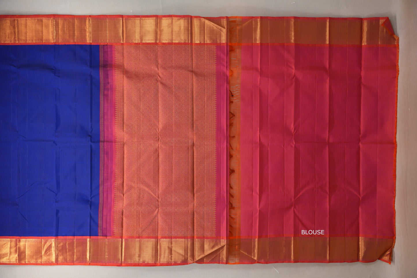 Deep blue with Orangish Pink borders Vintage Kanjivaram Silk Saree by Shreenivas Silks PSSR019381
