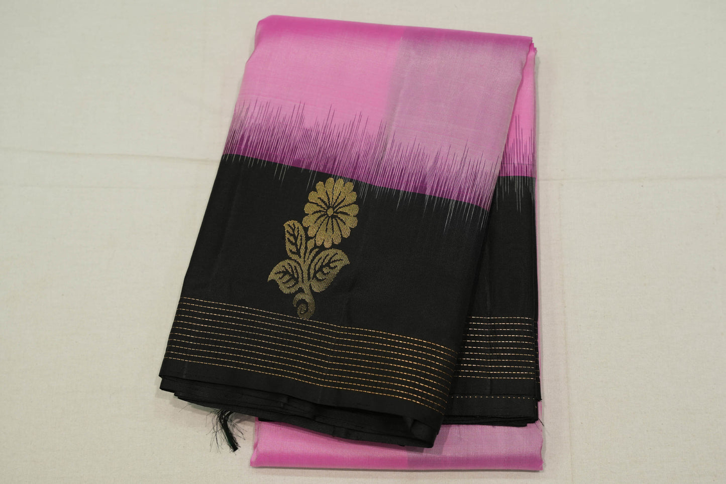 Baby pink light weight kanchipuram silk saree