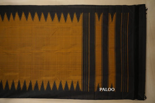 Mehendi Green with Black Temple Borders Vintage Kanjivaram Silk Saree paloo