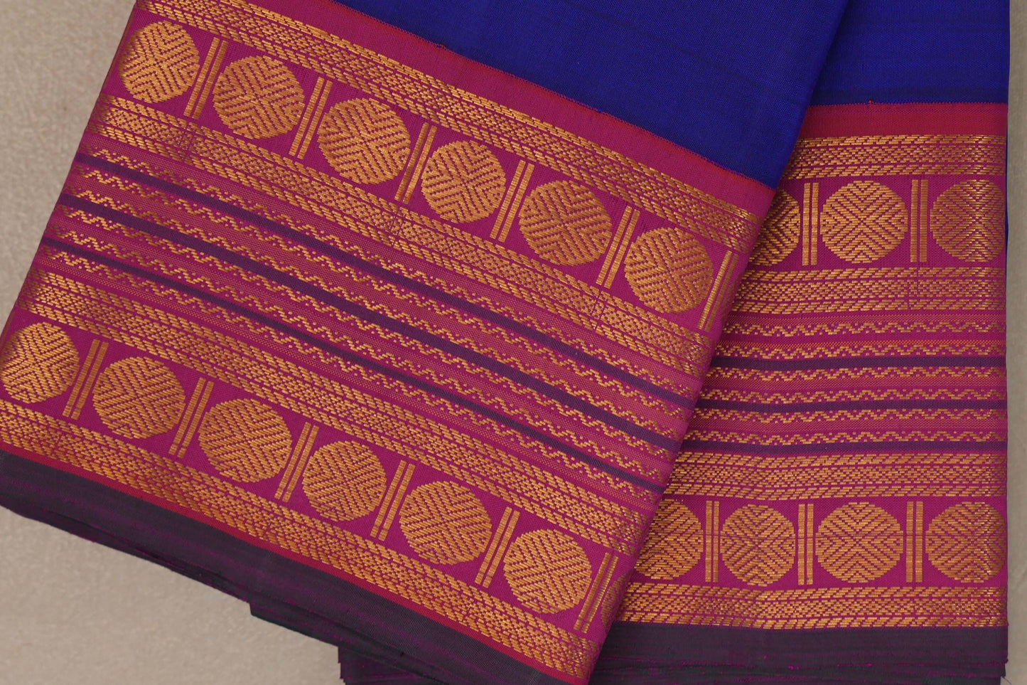 Deep blue with Orangish Pink borders Vintage Kanjivaram Silk Saree by Shreenivas Silks PSSR019383