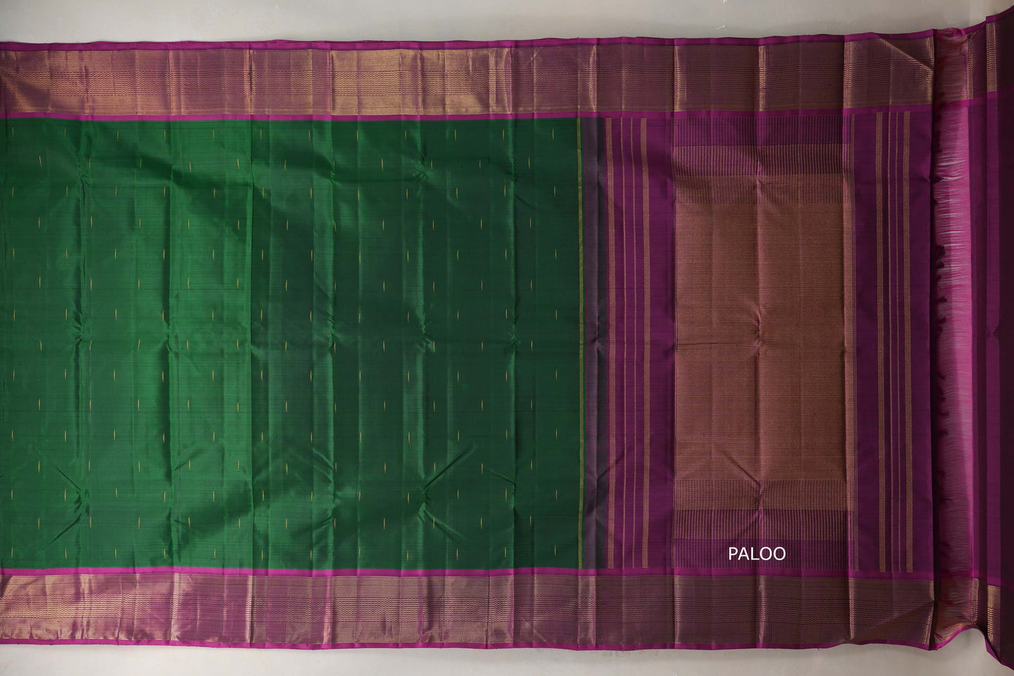 Deep green with Deep Magenta border Vintage Kanjivaram Silk Saree by Shreenivas Silks PSSR019385