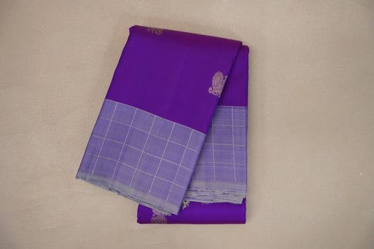 Dual Tone of Purple and Violet Vintage Kanjivaram Silk Saree by Shreenivas Silks PSSR019388