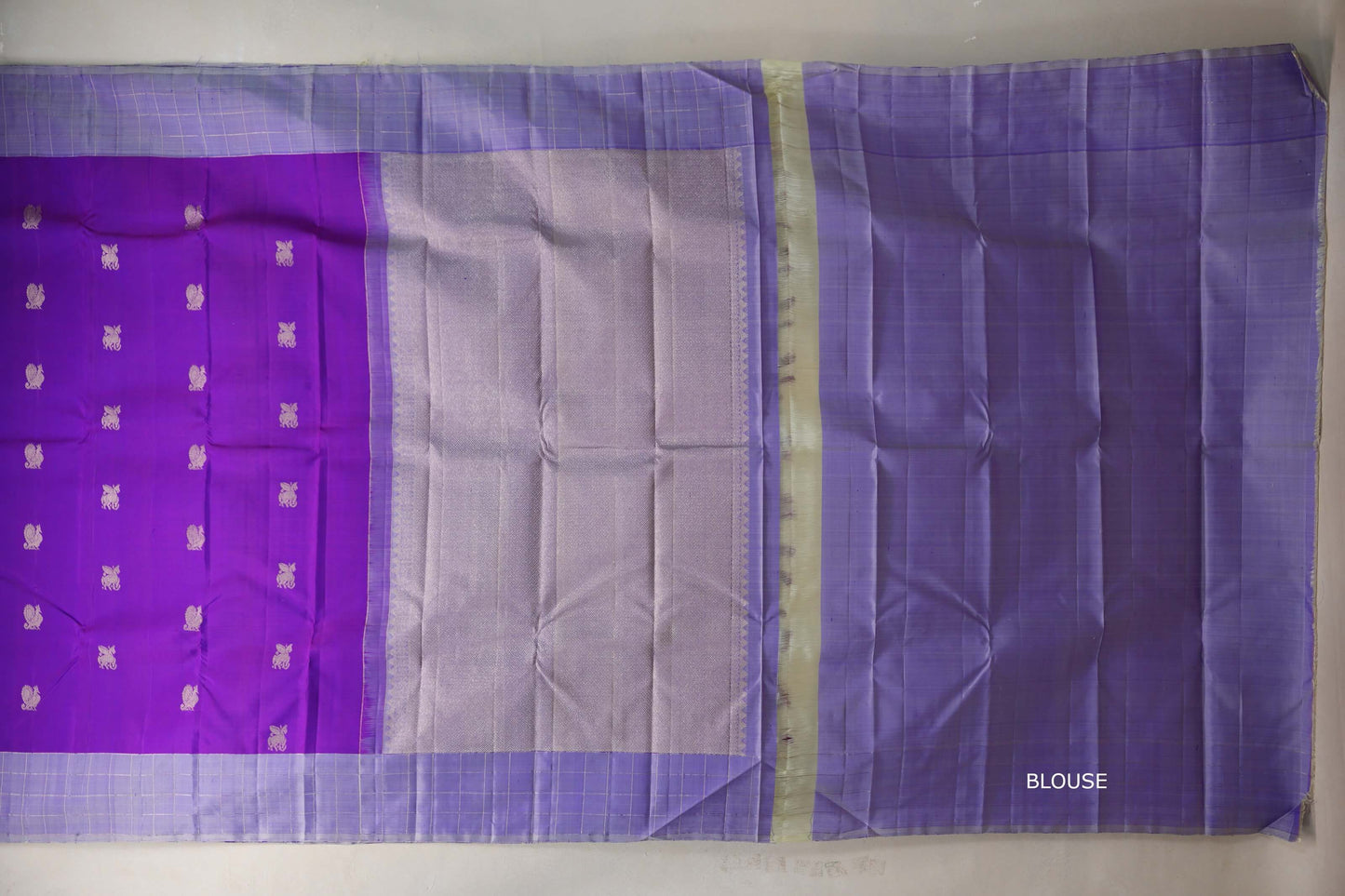 Dual Tone of Purple and Violet Vintage Kanjivaram Silk Saree by Shreenivas Silks PSSR019388