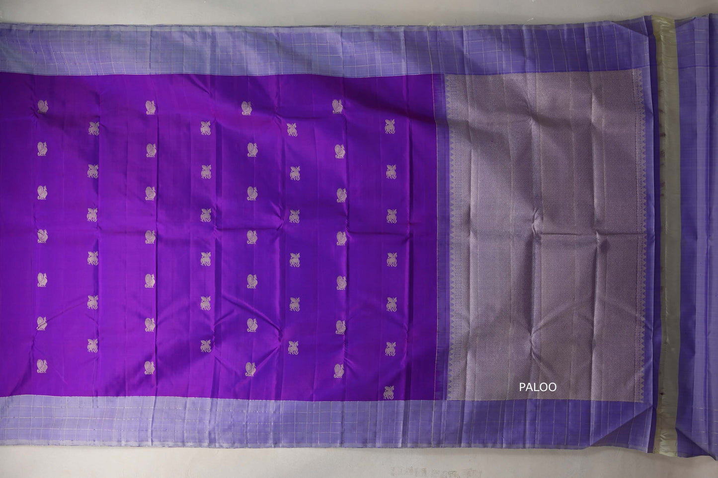 Dual Tone of Purple and Violet Vintage Kanjivaram Silk Saree by Shreenivas Silks PSSR019388