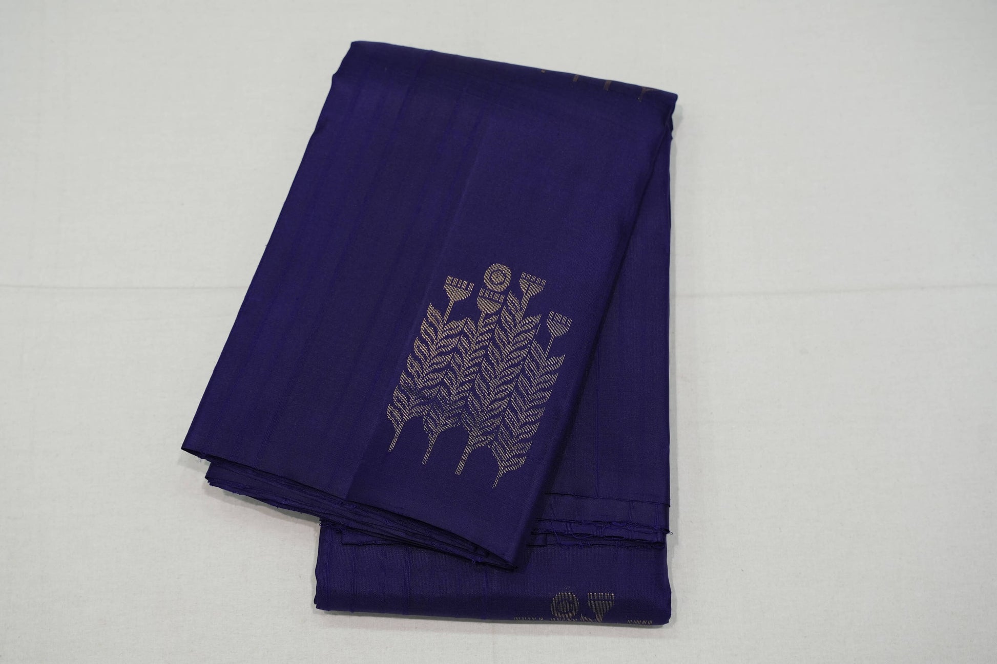 Navy blue light weight kanchipuram silk saree