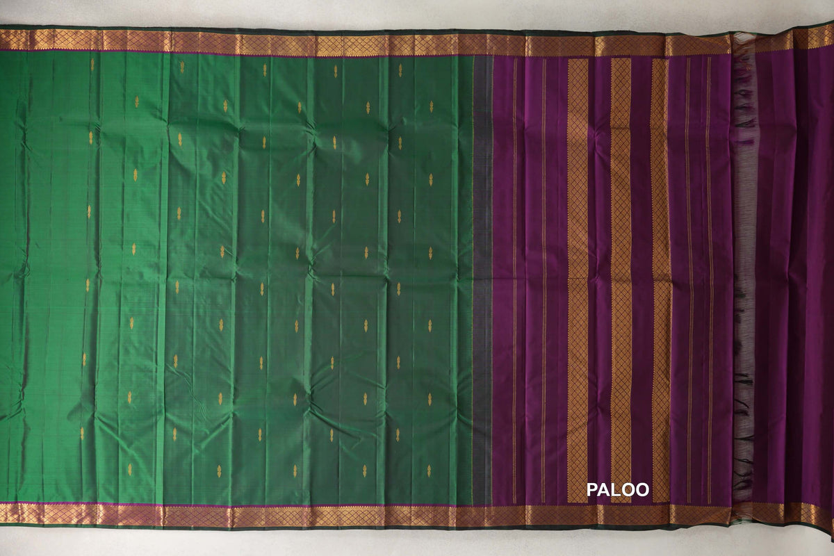  Forest Green Vintage Kanjivaram Silk Saree paloo