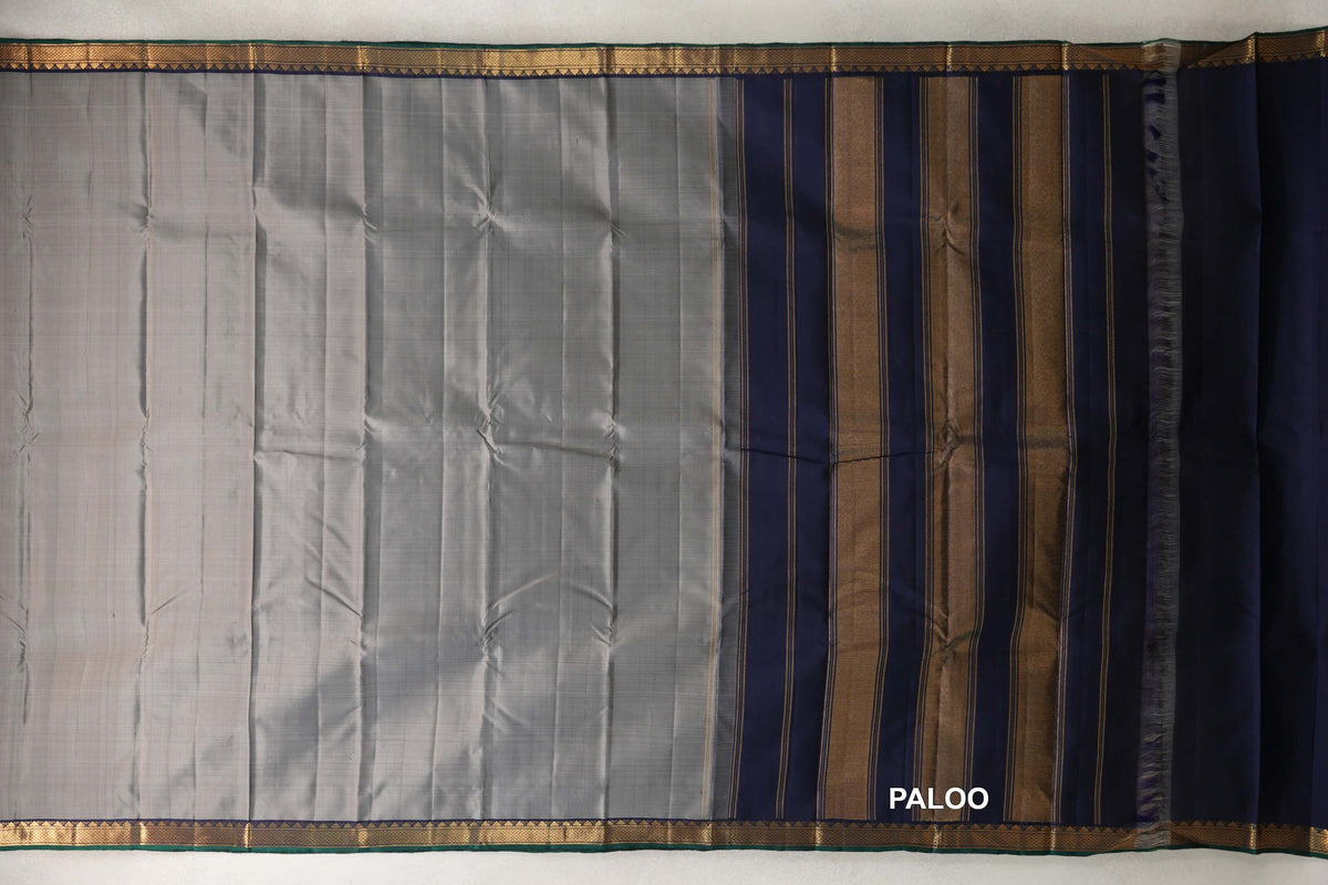 Silver Grey vintage Kanjivaram Silk Saree paloo