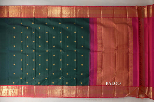 Bottle Green with Orangish Pink Borders Vintage Kanjivaram Silk Saree paloo