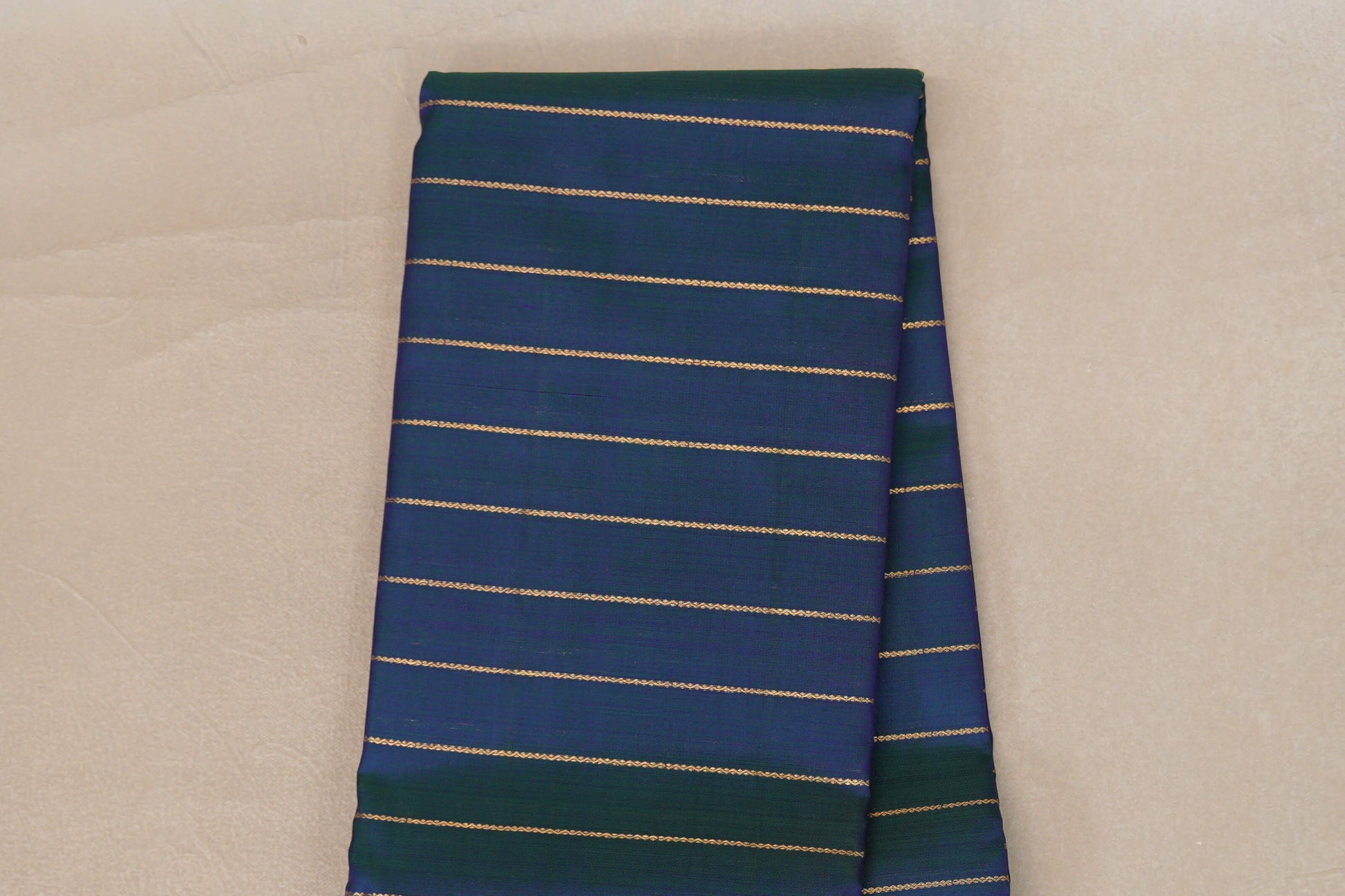 Dual Tone of Green and Violet with Beldhari Vintage Kanjivaram Silk Saree body